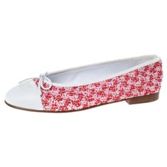 Chanel Red/White Tweed Fabric And Leather CC Cap Toe Bow Ballet Flats Size 41