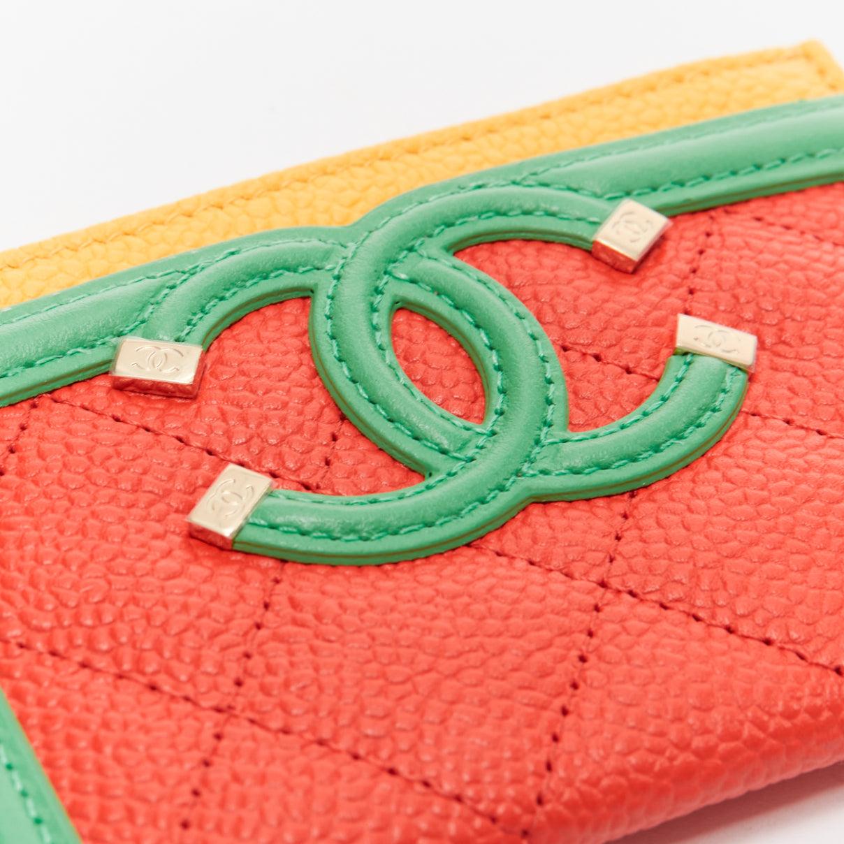 CHANEL red yellow green tricolor caviar leather filigree CC logo carhdolder In Excellent Condition In Hong Kong, NT