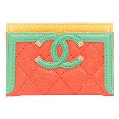 CHANEL red yellow green tricolor caviar leather filigree CC logo carhdolder