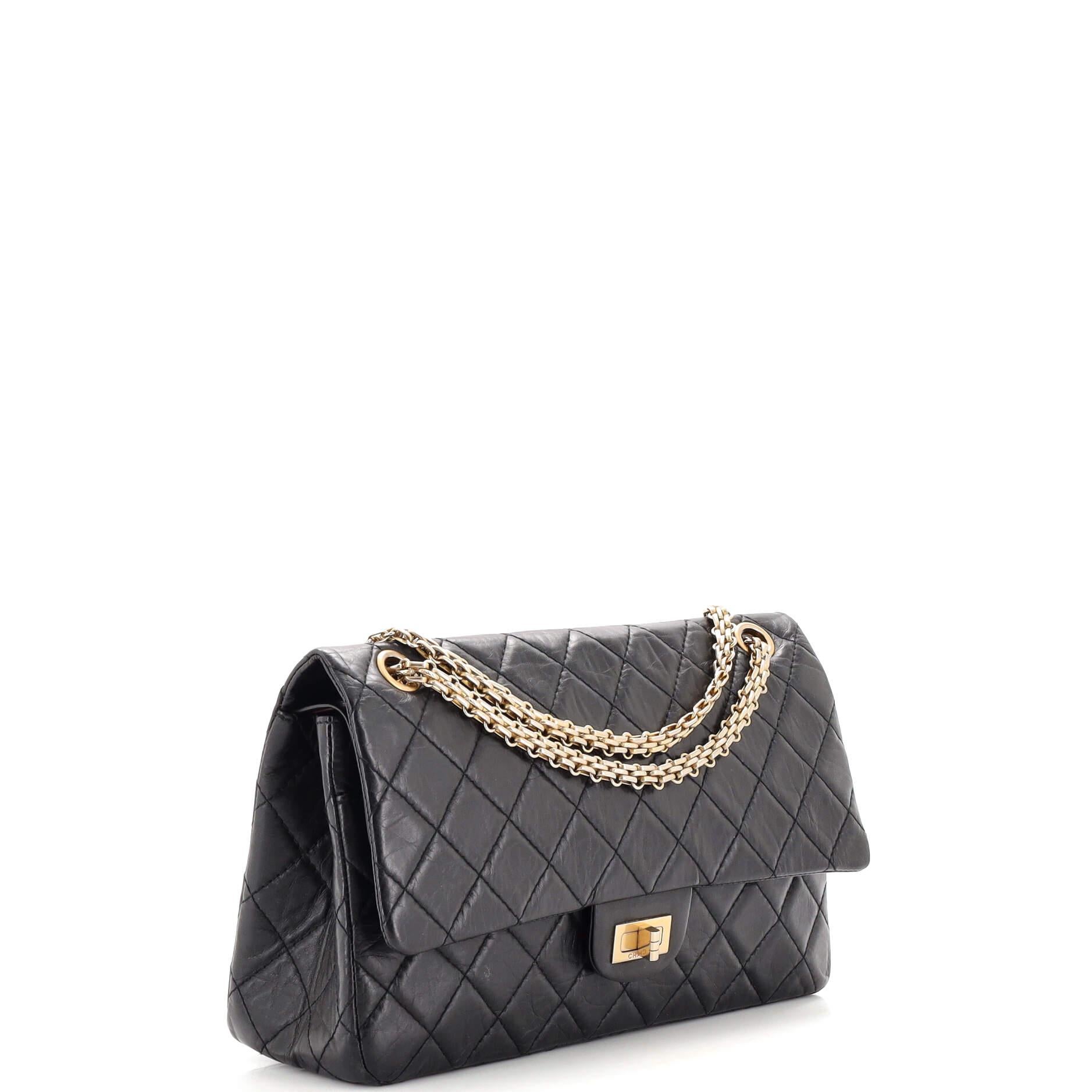 Chanel Reissue 2.55 Flap Bag Quilted Aged Calfskin 226 In Good Condition In NY, NY