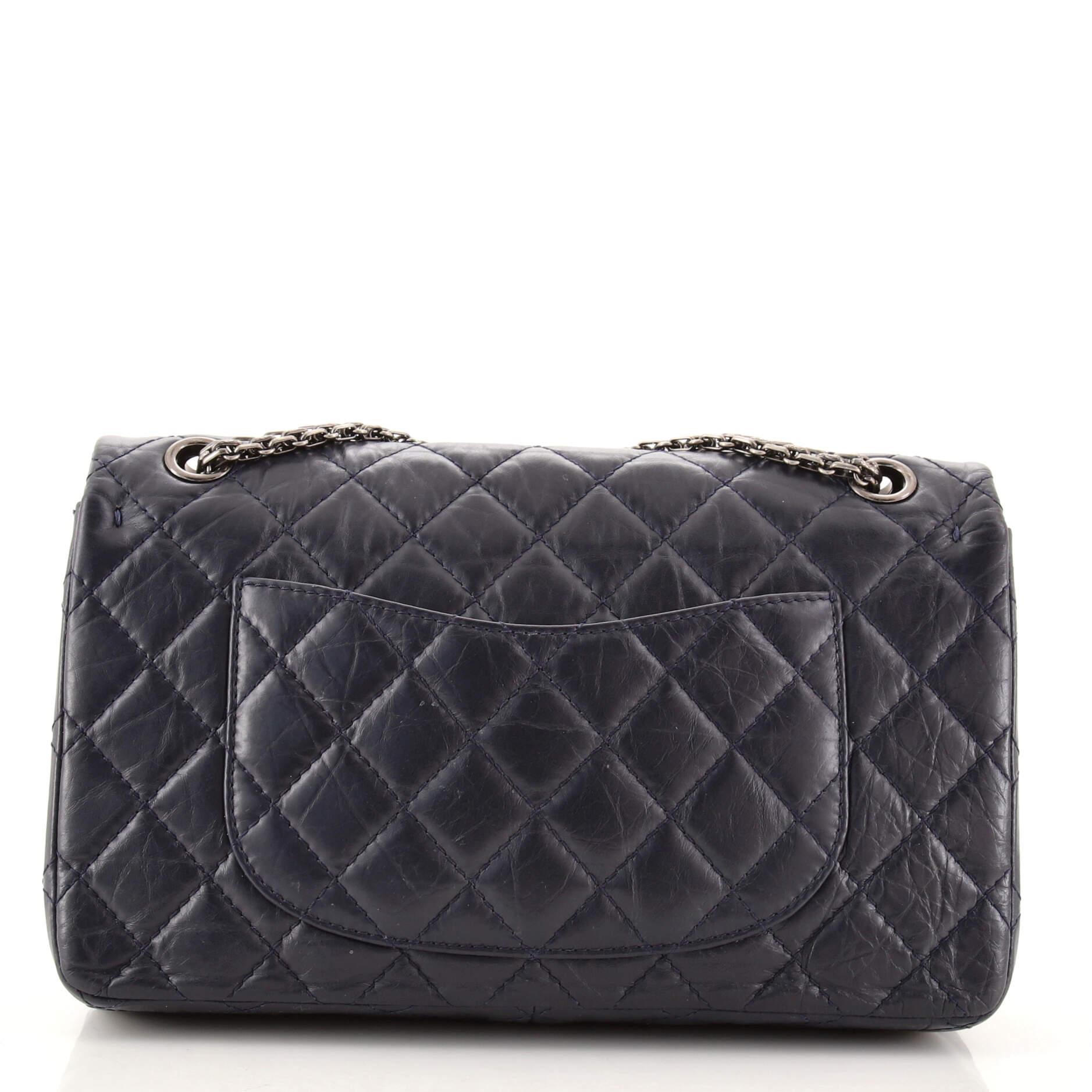 Chanel Reissue 2.55 Flap Bag Quilted Aged Calfskin 226 In Good Condition In NY, NY