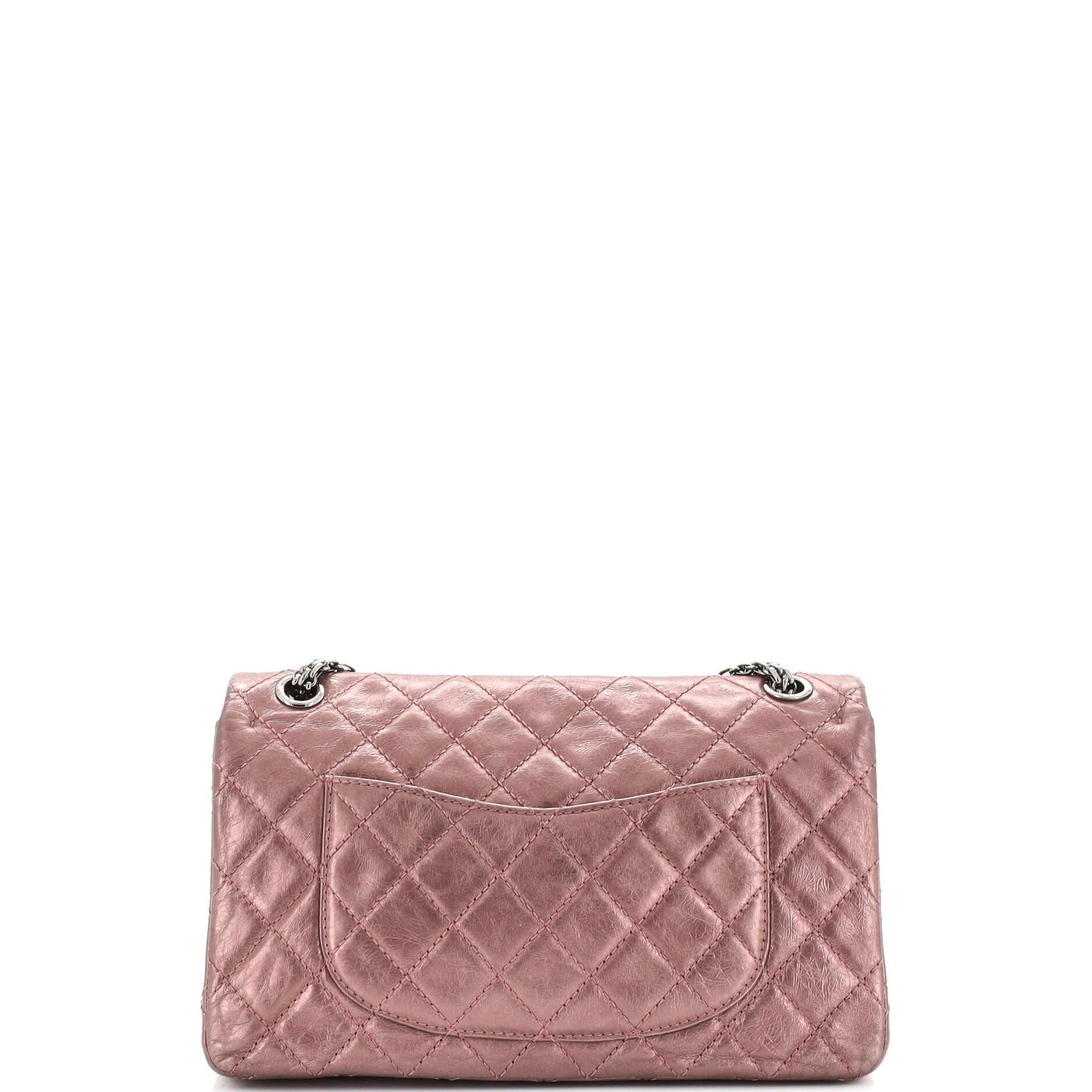 Women's or Men's Chanel Reissue 2.55 Flap Bag Quilted Aged Calfskin 226 For Sale