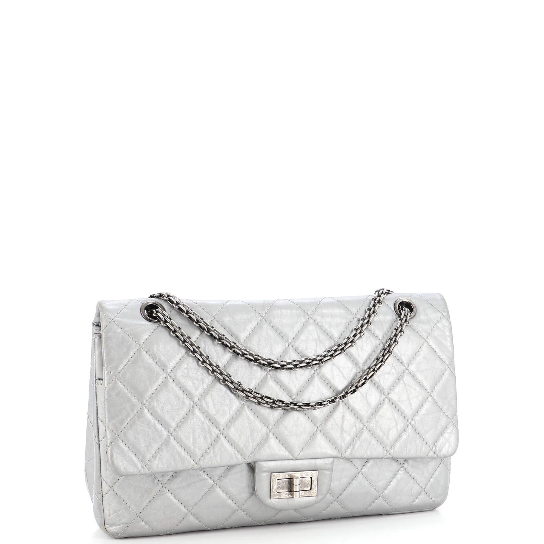 Chanel Reissue 2.55 Flap Bag Quilted Aged Calfskin 227 In Fair Condition In NY, NY