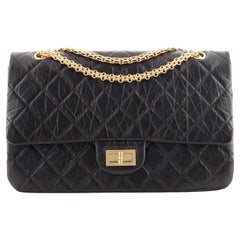Chanel Reissue 2.55 Klappentasche aus gestepptem gealtertem Kalbsleder 227