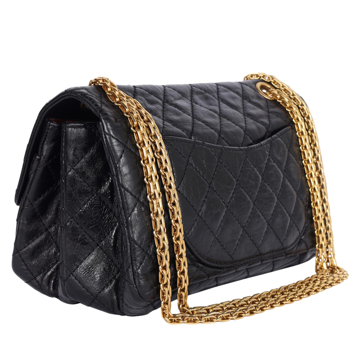 CHANEL Reissue 2.55 Klappentasche Gesteppt Gealtertes Kalbsleder Schwarz im Angebot 3
