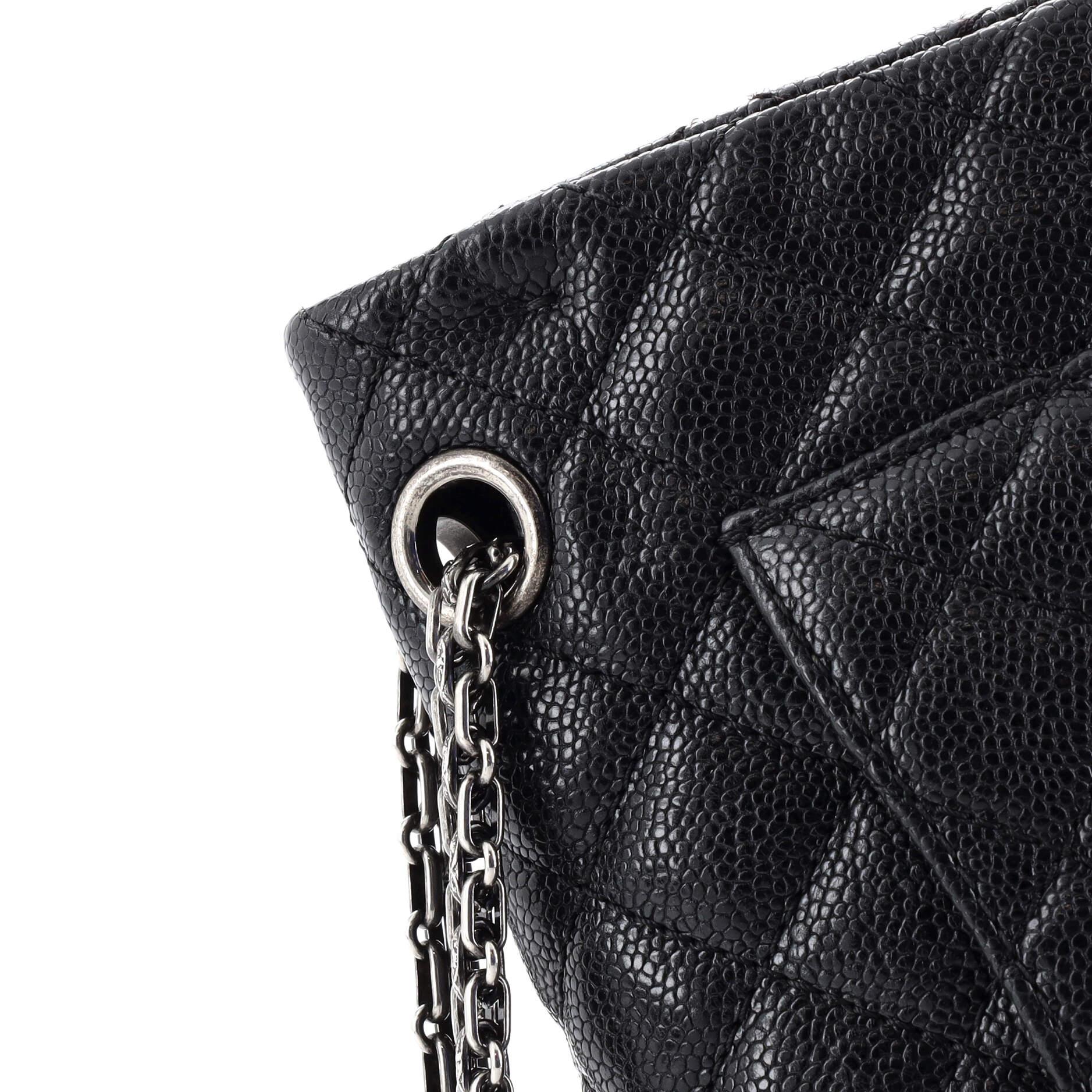 Chanel Reissue 2.55 Flap Bag Quilted Caviar 225 3