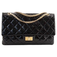 Chanel Reissue 2.55 Klappentasche aus gestepptem, geknittertem Lack 227