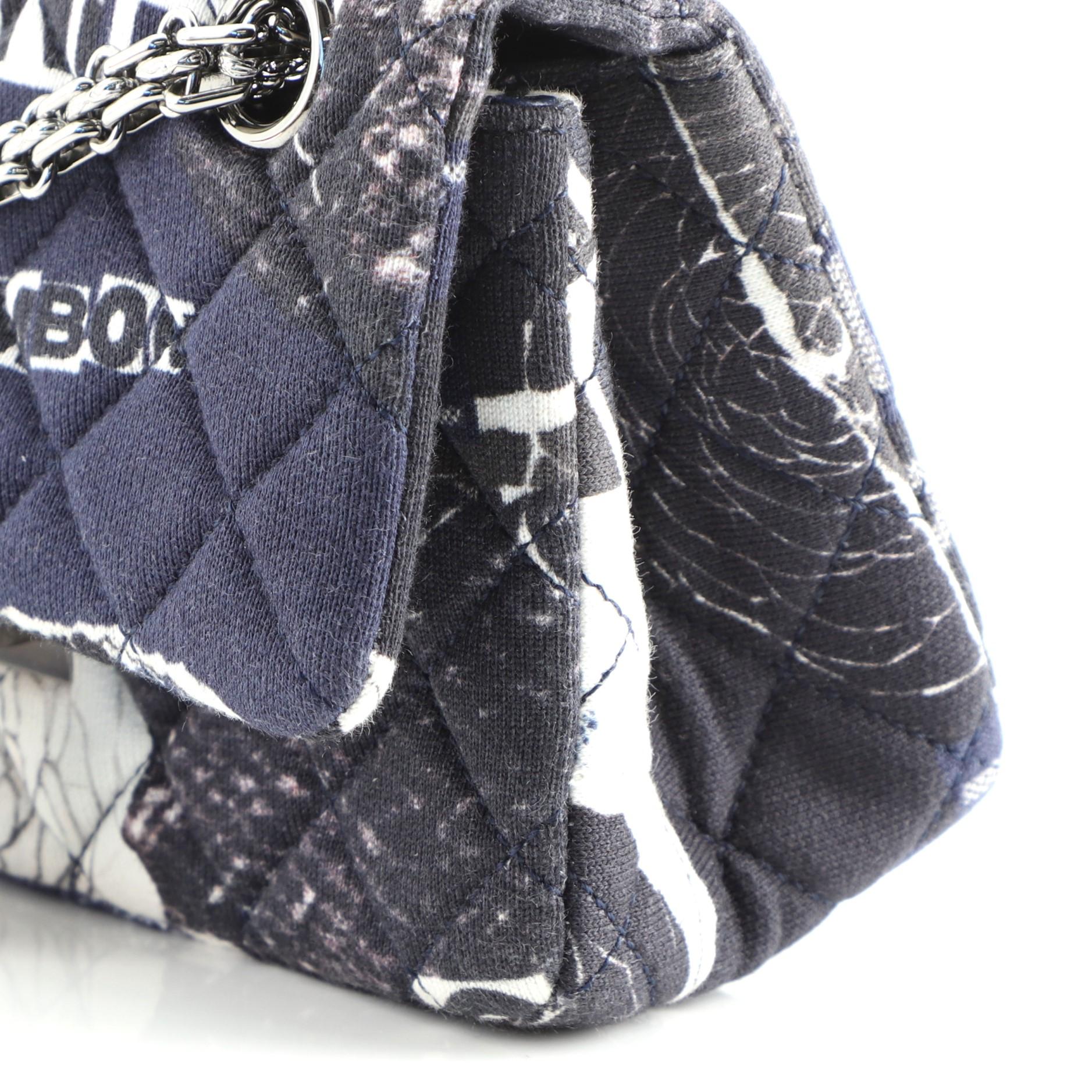 Chanel Reissue 2.55 Klappentasche aus gestepptem, bedrucktem Jersey Mini 2