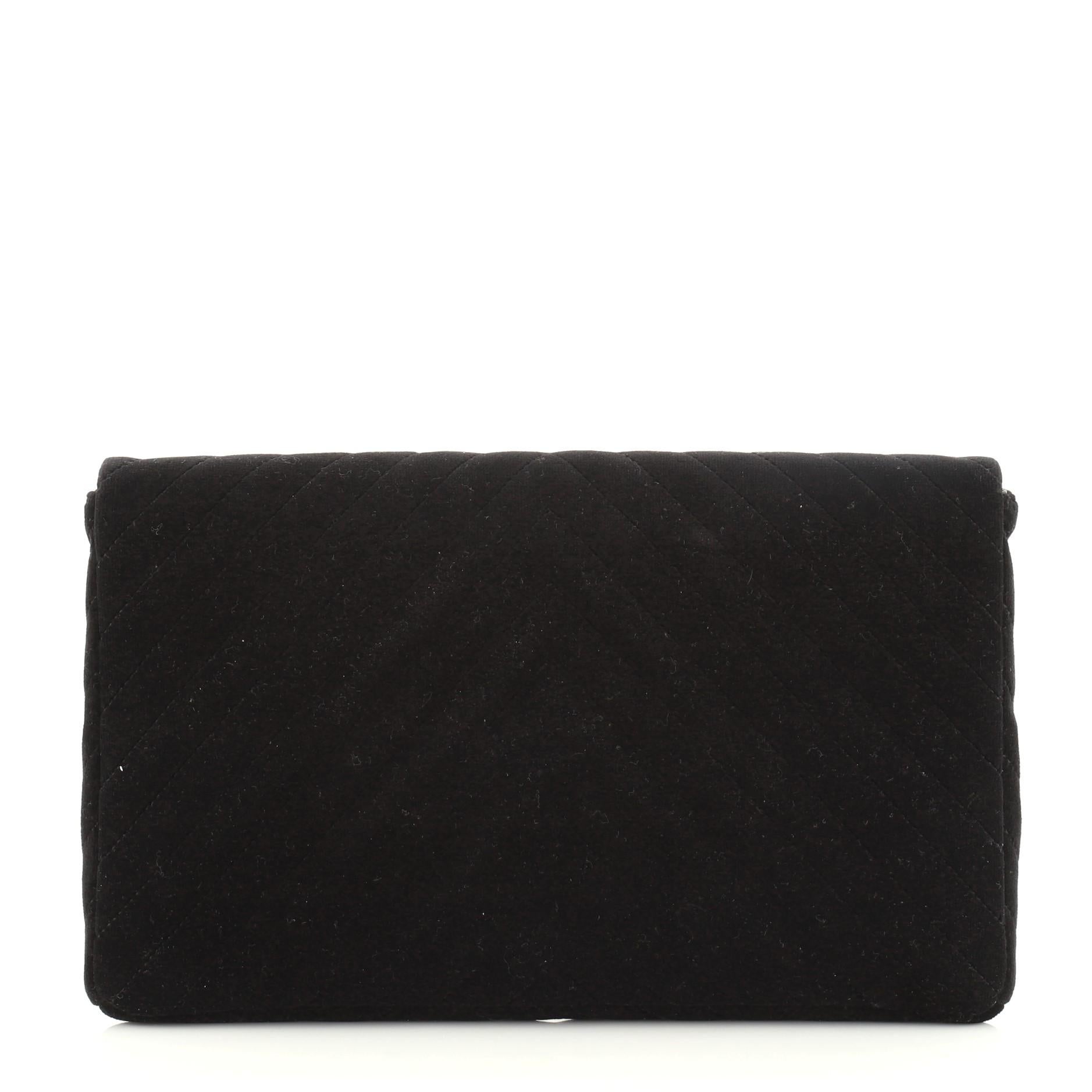 Chanel Reissue 2.55 Flap Clutch Chevron Velvet In Good Condition In NY, NY