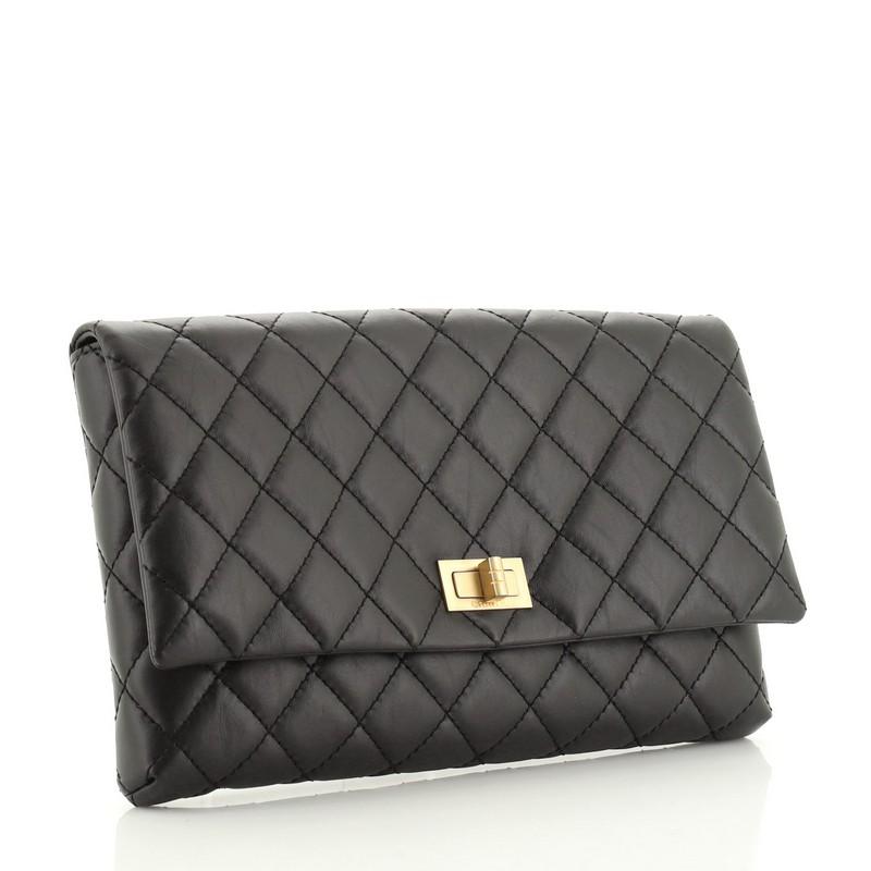 chanel reissue clutch