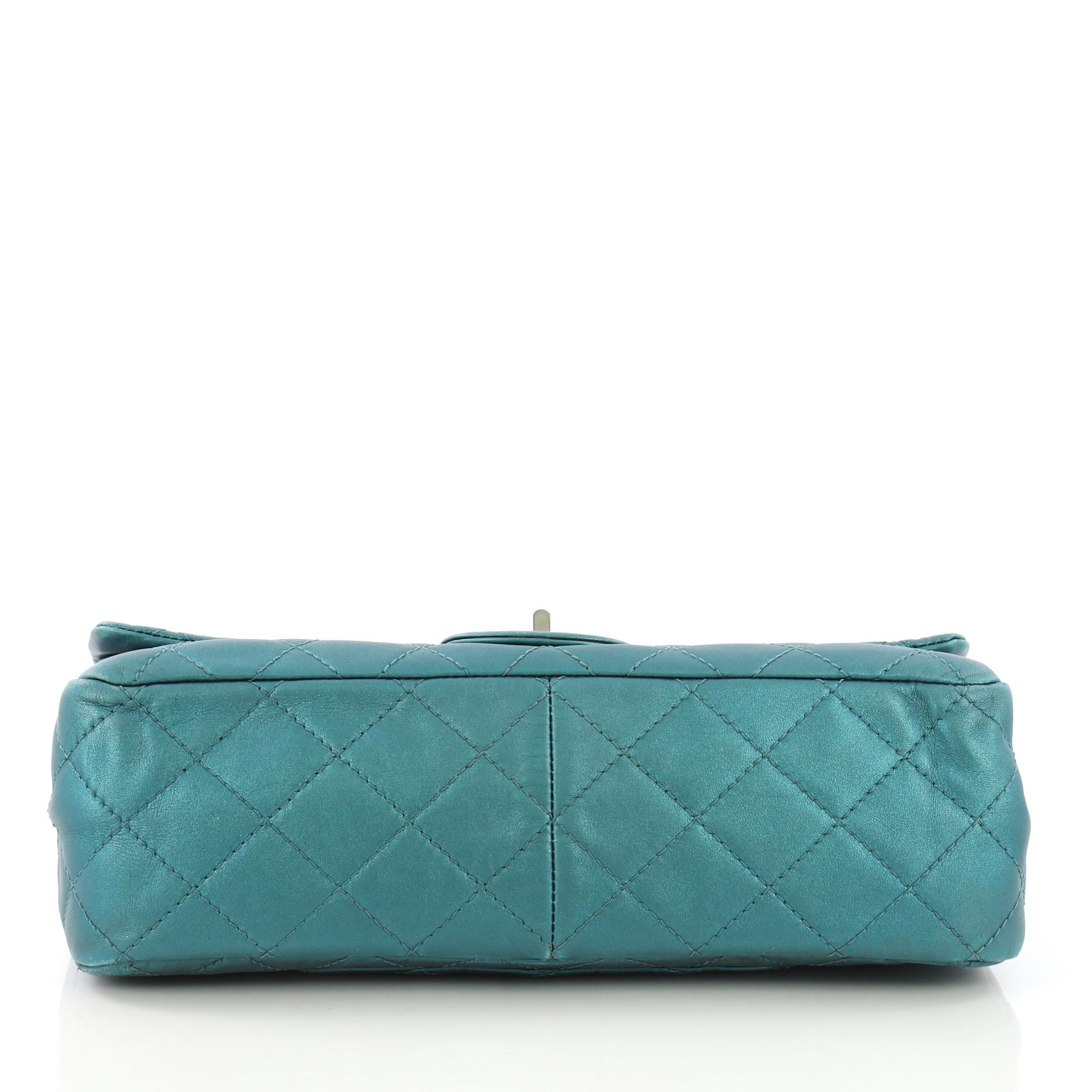 Chanel Reissue 2.55 Handbag Quilted Metallic Aged Calfskin 227 Damen