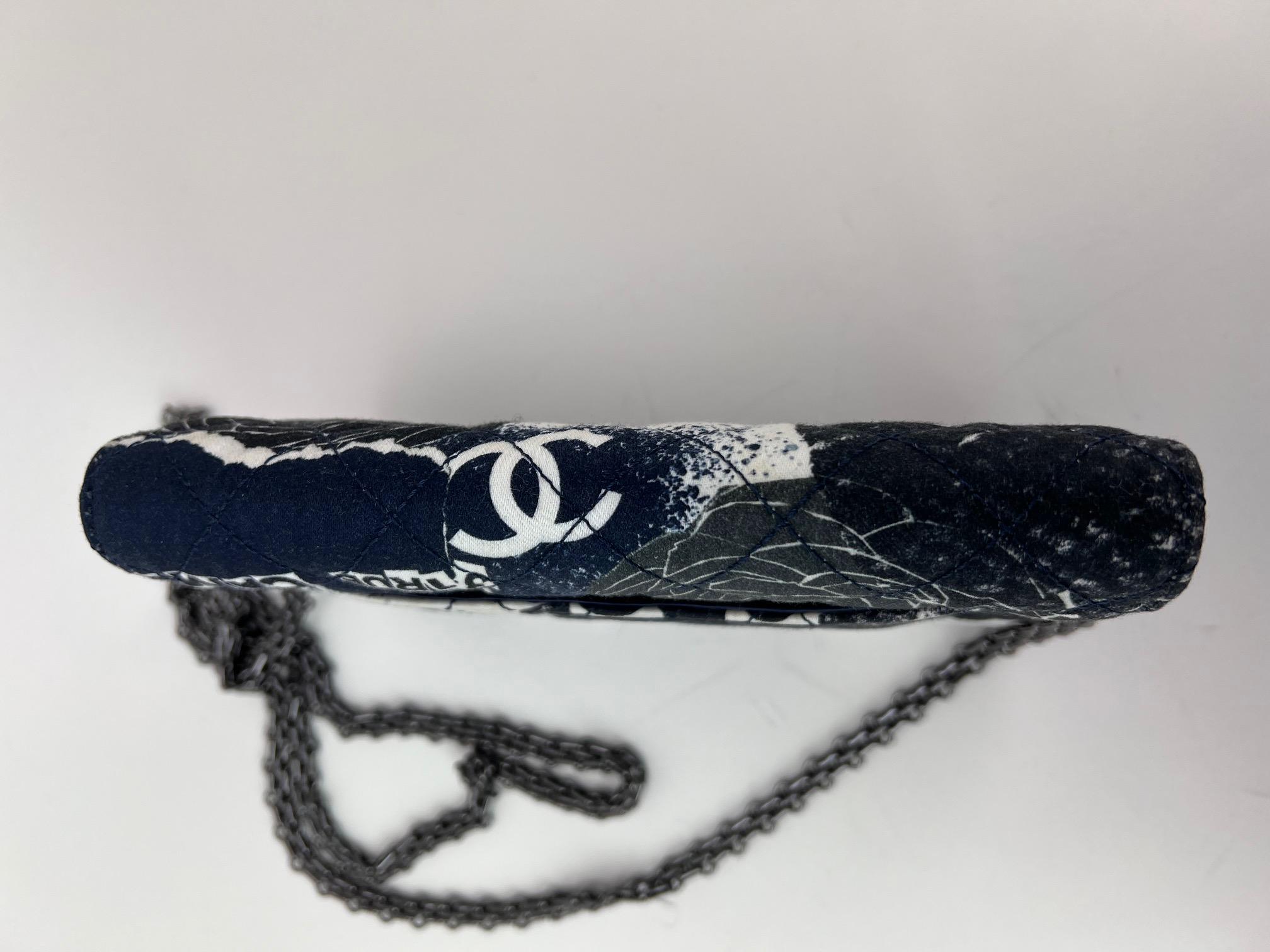Chanel Reissue 2.55 Quilted Printed Canvas Limited Edition Wallet on a Chain Bag For Sale 8