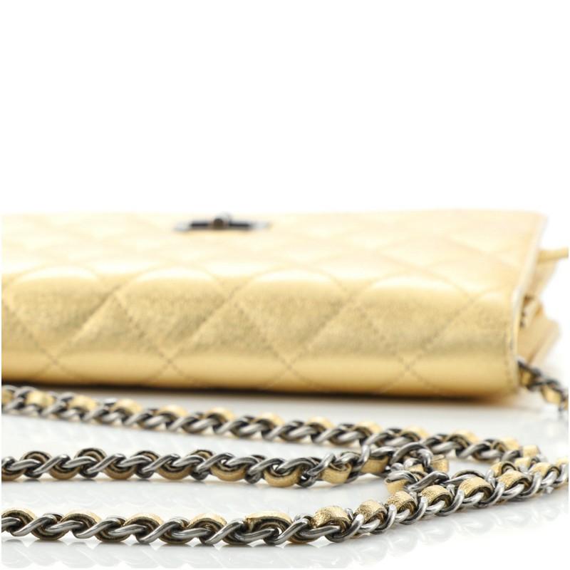 Chanel Reissue 2.55 Wallet on Chain Metallic Quilted Lambskin 1