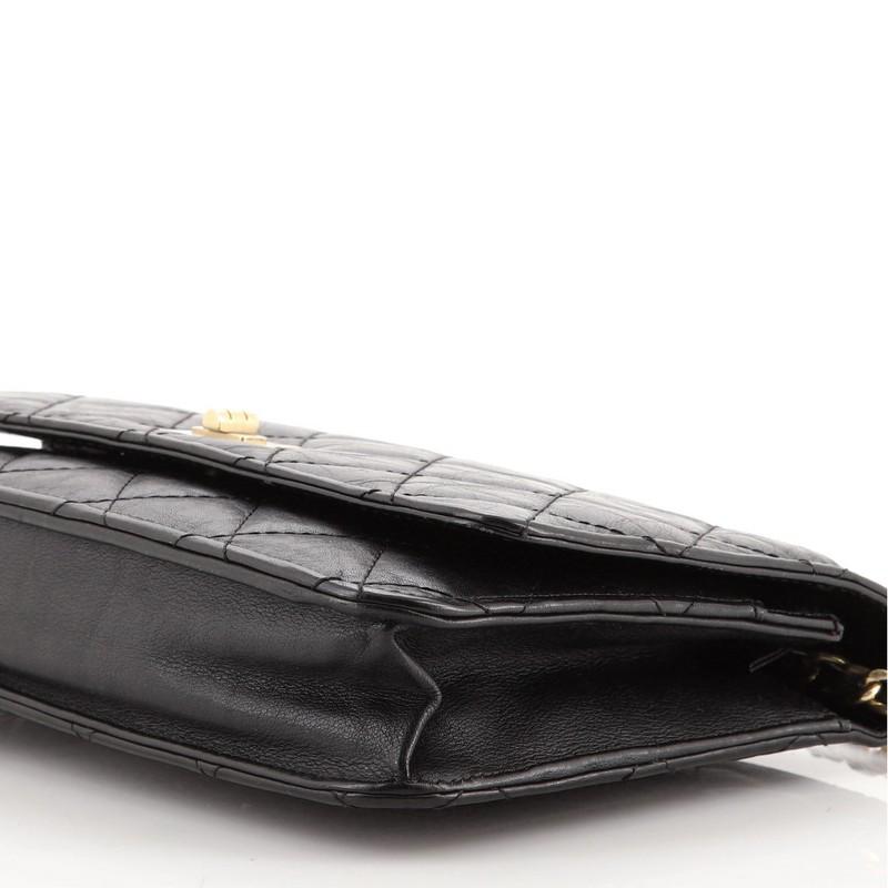 Chanel Reissue 2.55 Portemonnaie an Kette Gesteppt Gealtertes Kalbleder 2