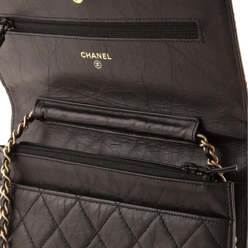 Chanel Reissue 2.55 Wallet on Chain Quilted Aged Calfskin In Good Condition In NY, NY