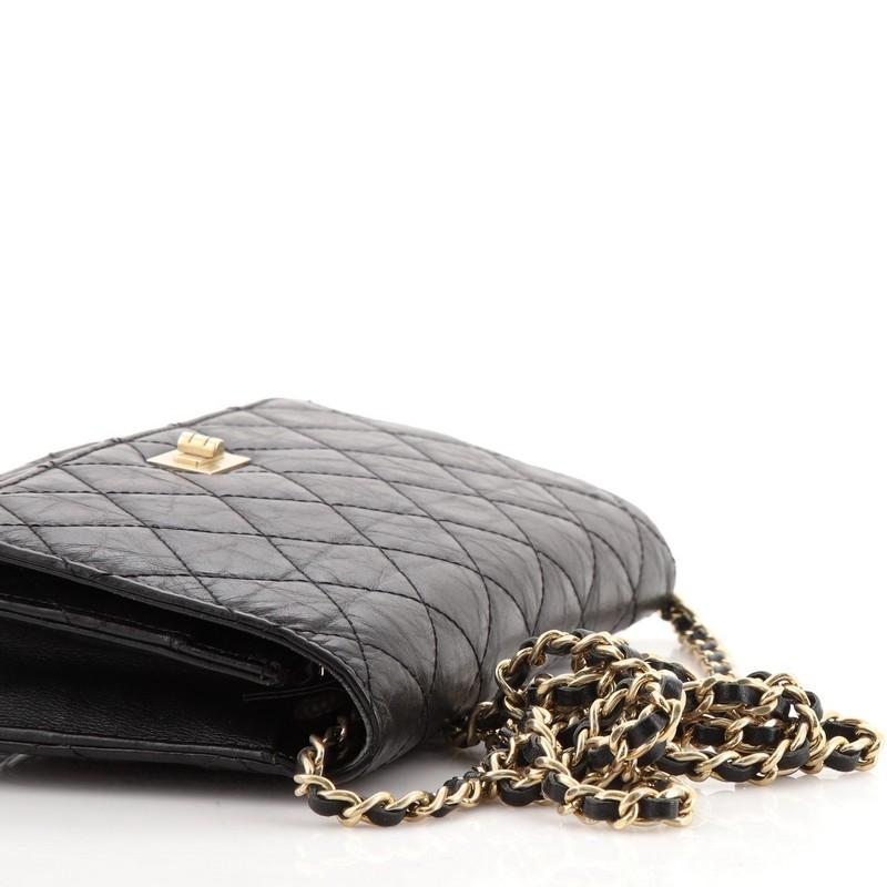 Chanel Reissue 2.55 Portemonnaie an Kette Gesteppt Gealtertes Kalbleder 3