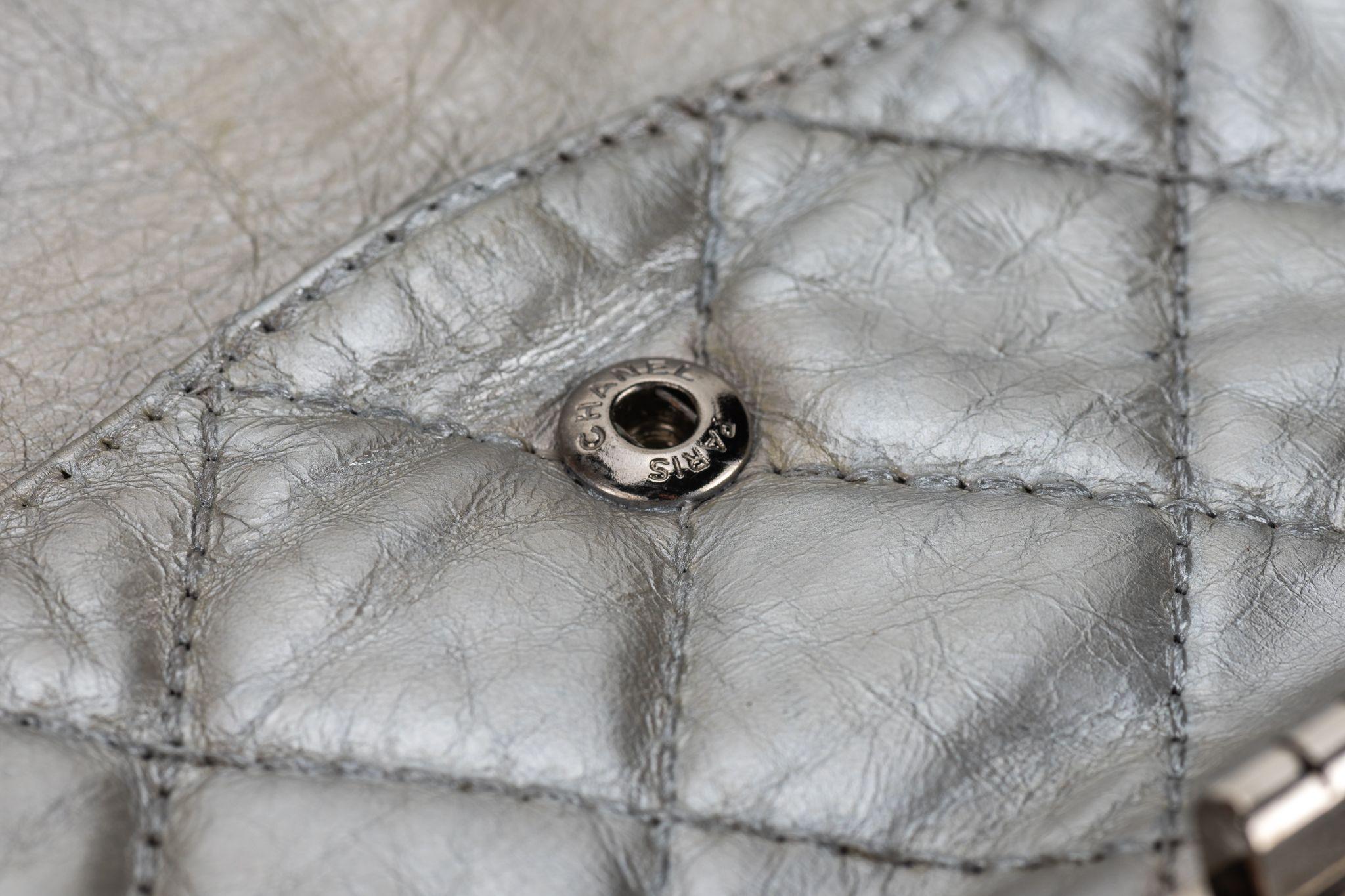 Chanel Reissue Flap Jumbo Silver in vendita 7