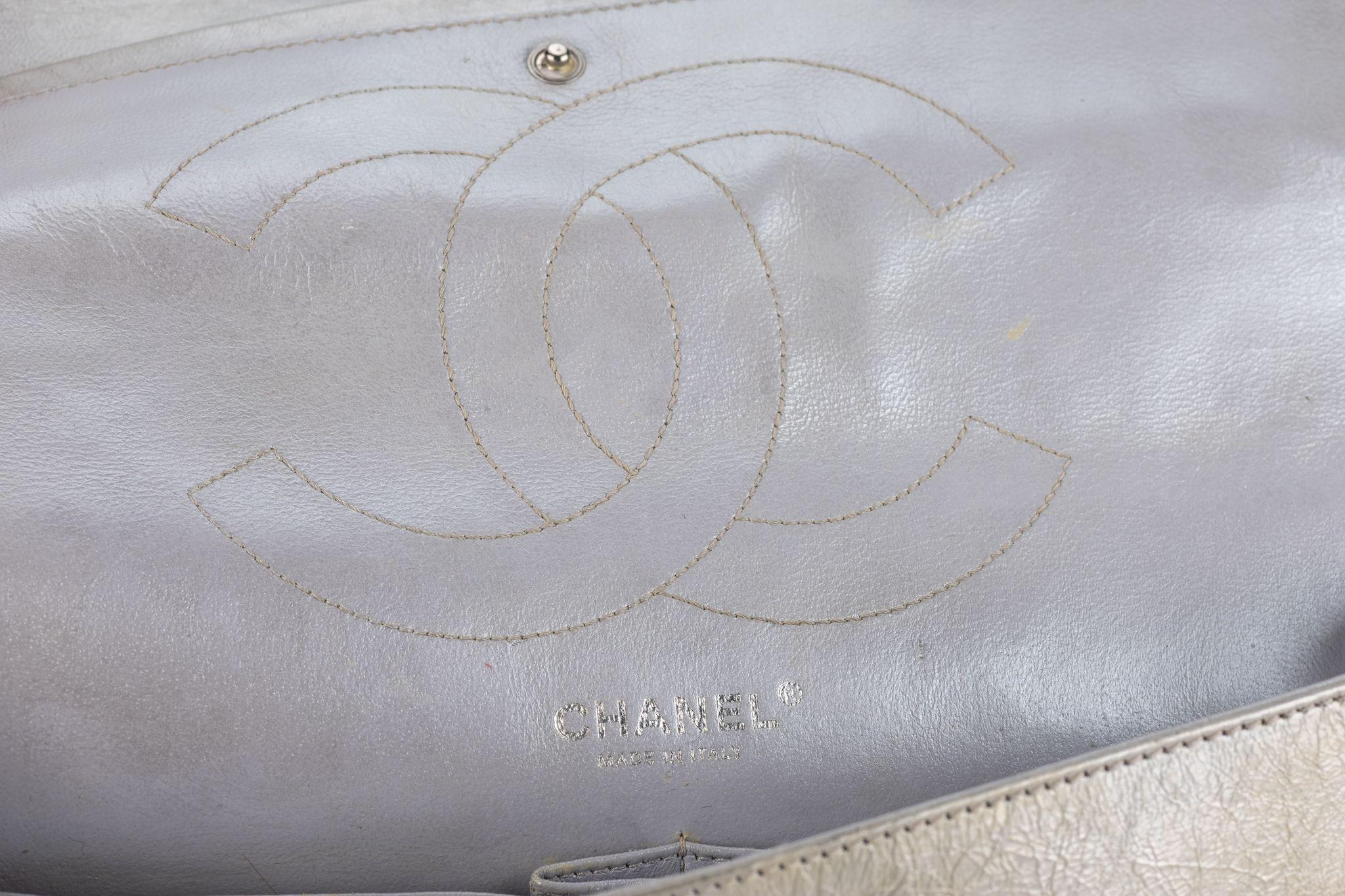 Chanel Reissue Flap Jumbo Silver in vendita 9