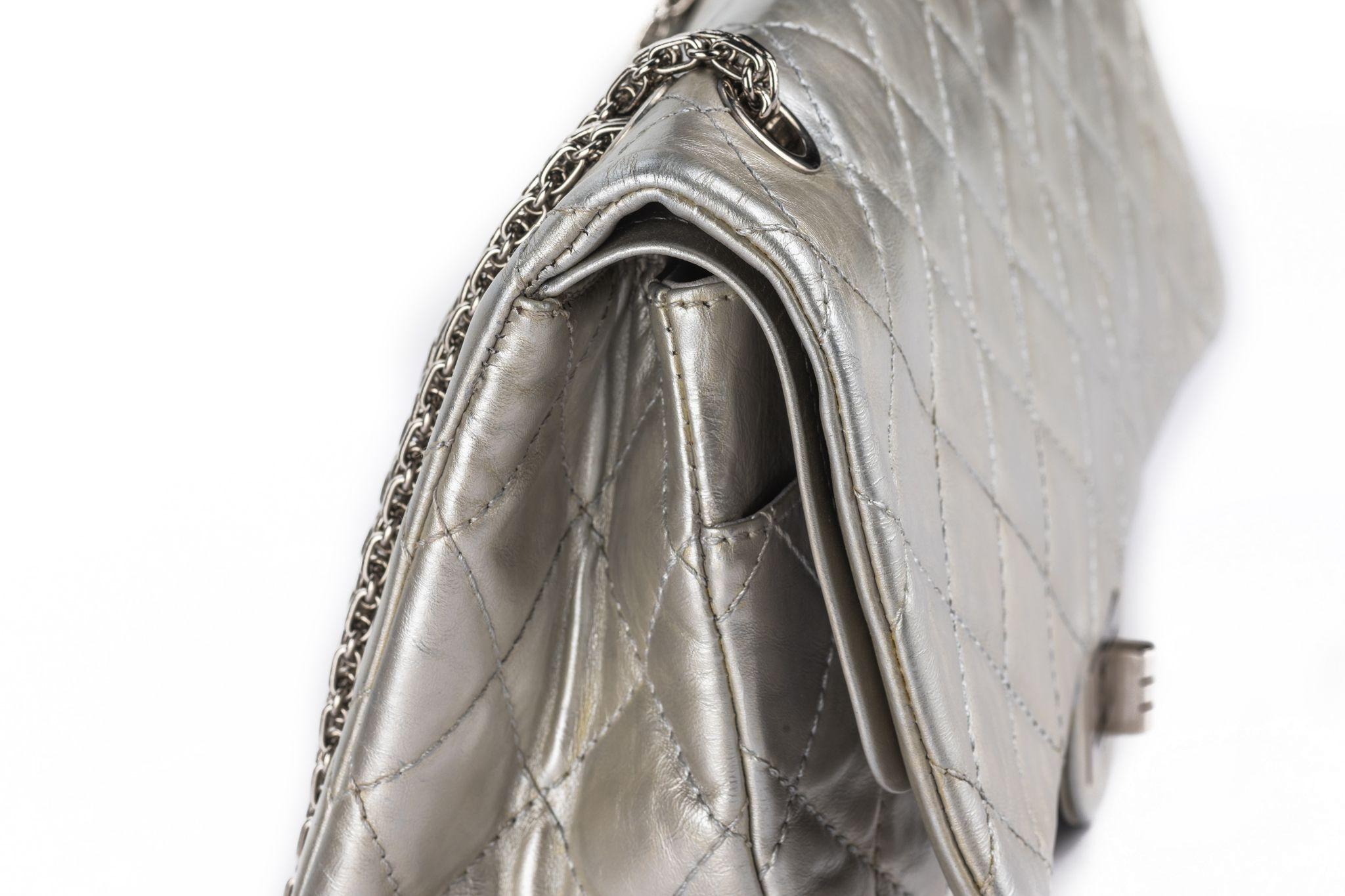 Chanel Reissue Flap Jumbo Silver in vendita 4