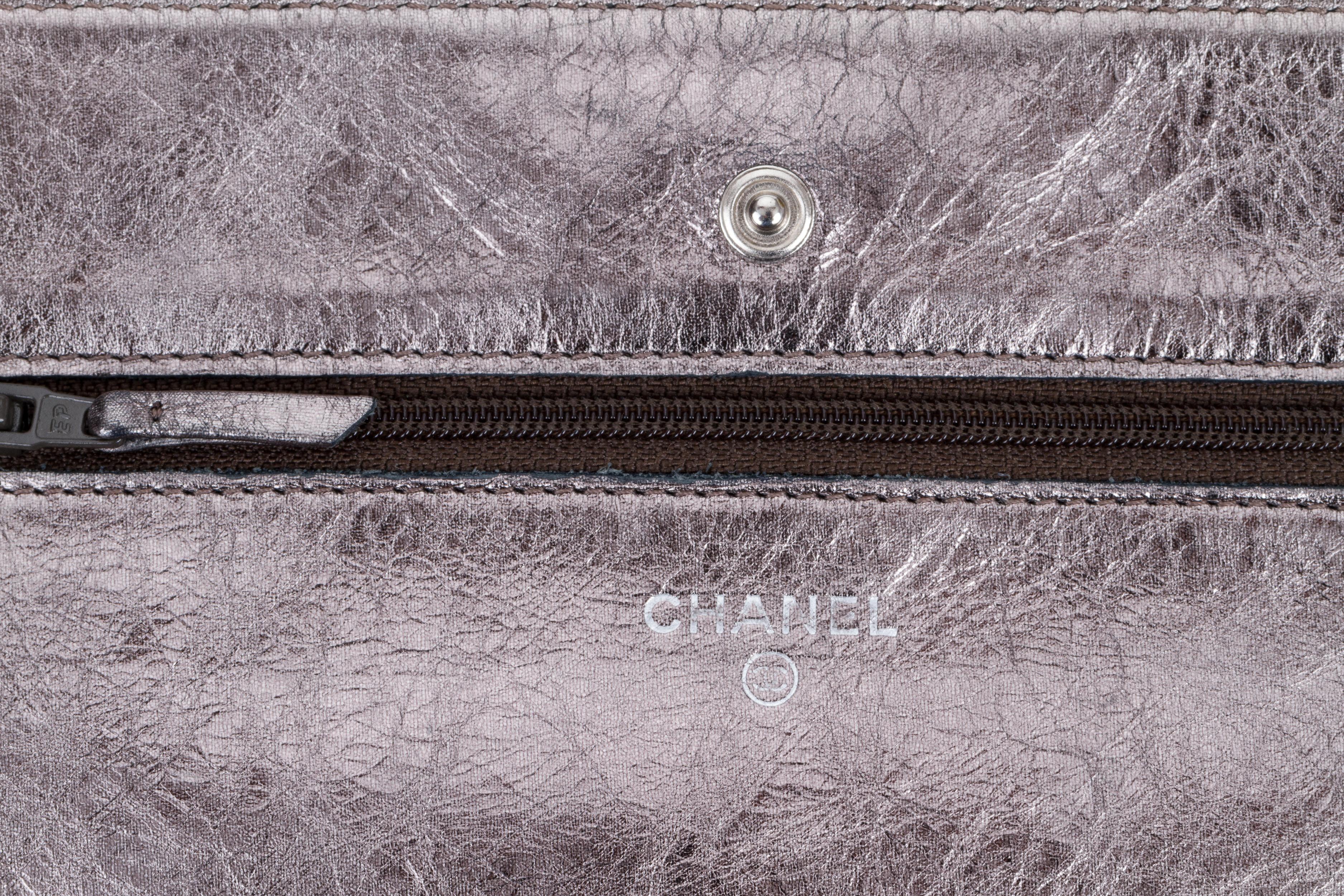Women's Chanel Reissue Pewter Wallet On A Chain Crossbody Bag