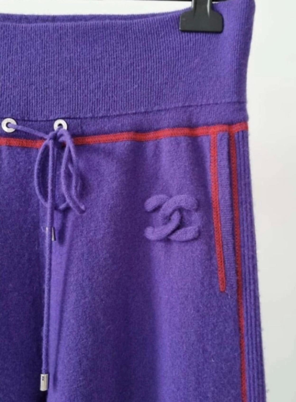 Chanel Relaxed Cashmere Ensemble For Sale 1