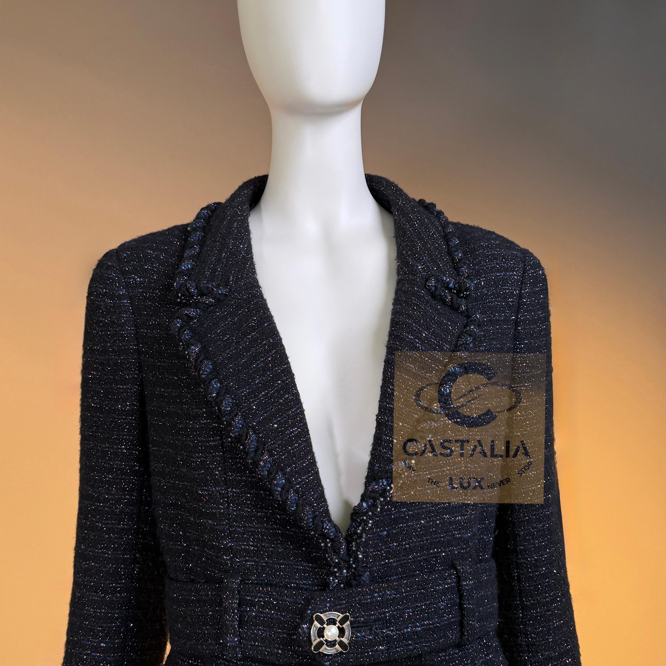 Chanel Relic Paris / MONACO Giacca in tweed nero 36 FR in vendita 1