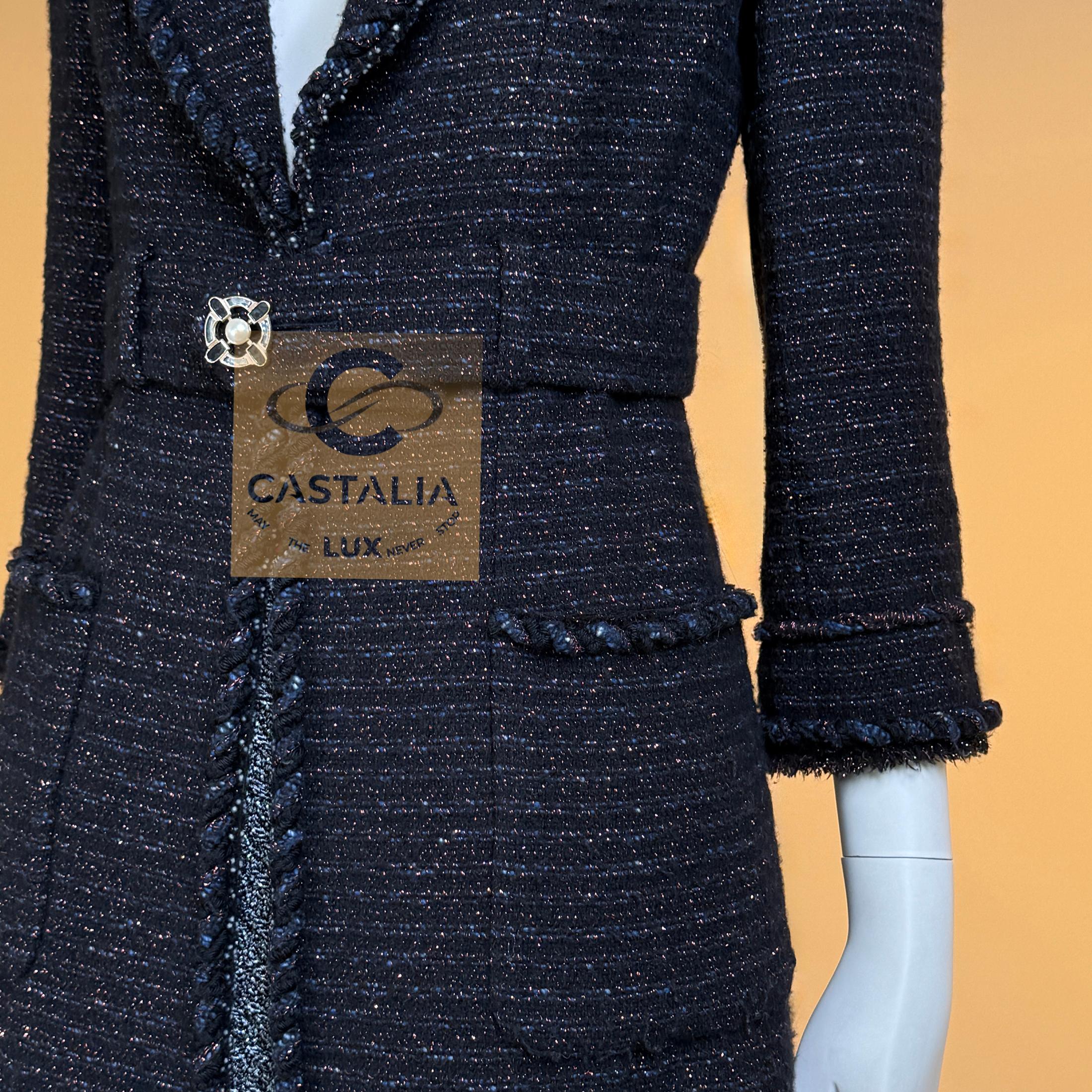 Chanel Relic Paris / MONACO Giacca in tweed nero 36 FR in vendita 4