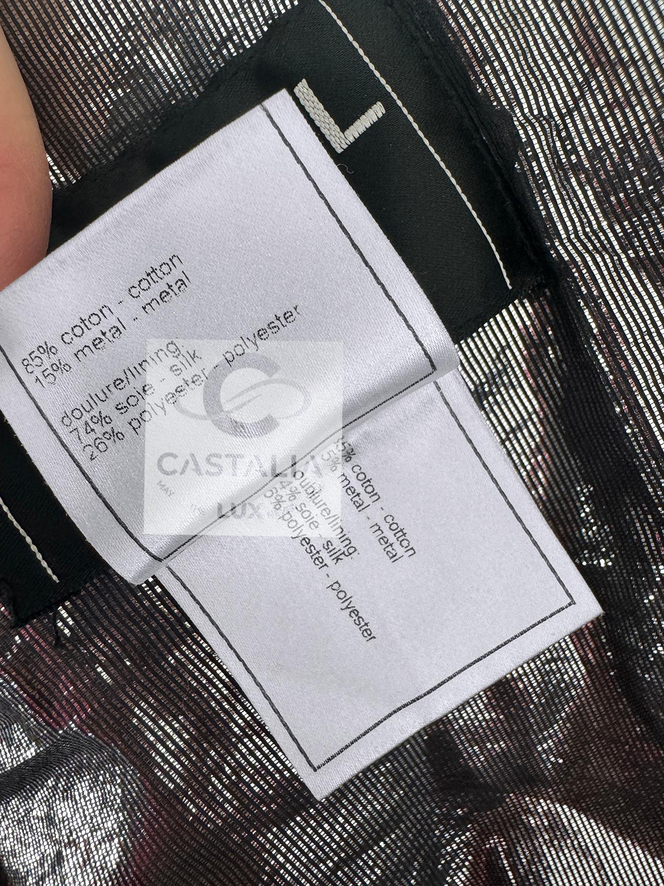 CHANEL Relic Rock'n'Roll Chaqueta motera de terciopelo negro 40 FR en venta 11