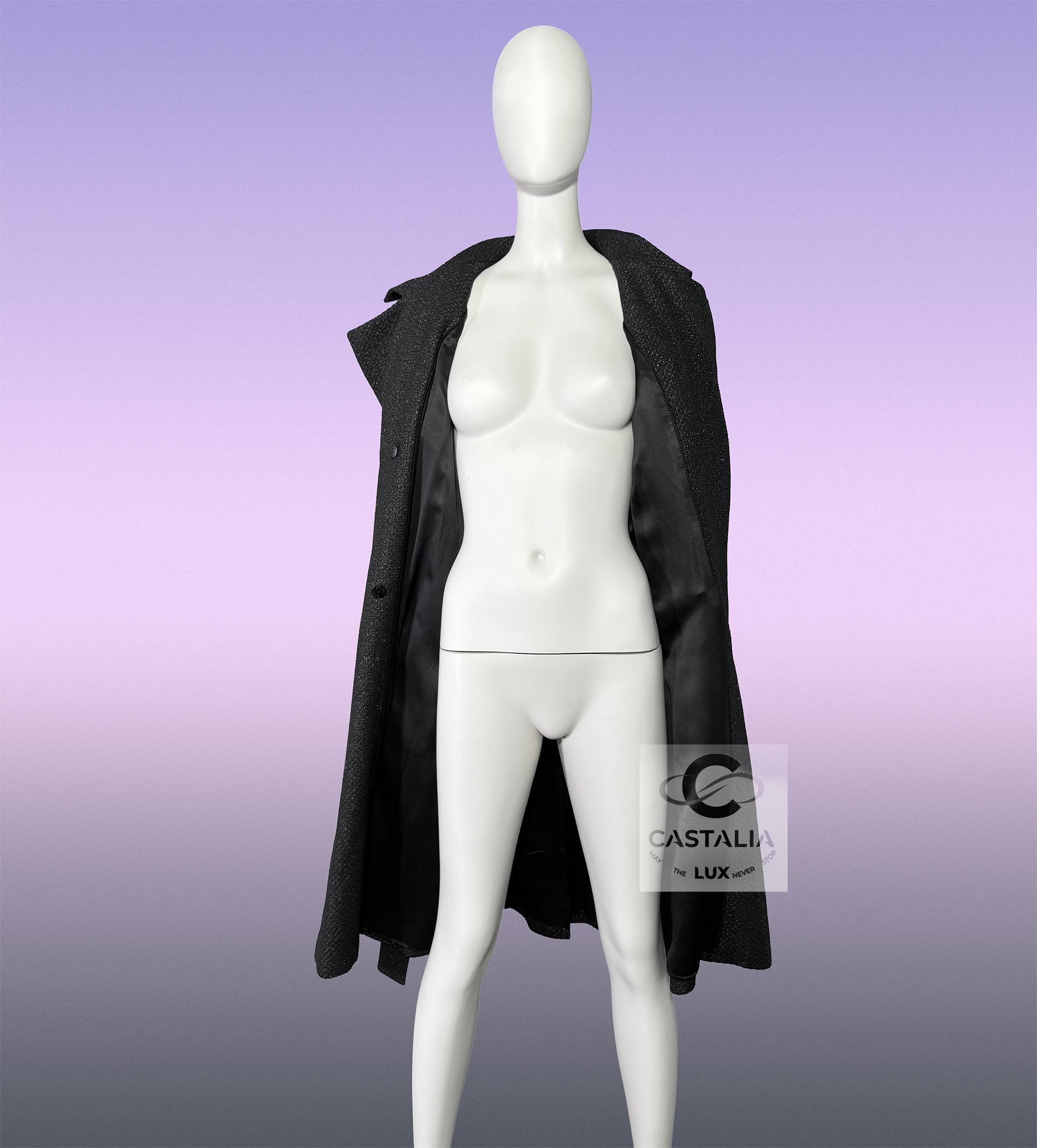 CHANEL Reliquary CC Gripoix Buttons Black Tweed Trench 38 FR For Sale 7