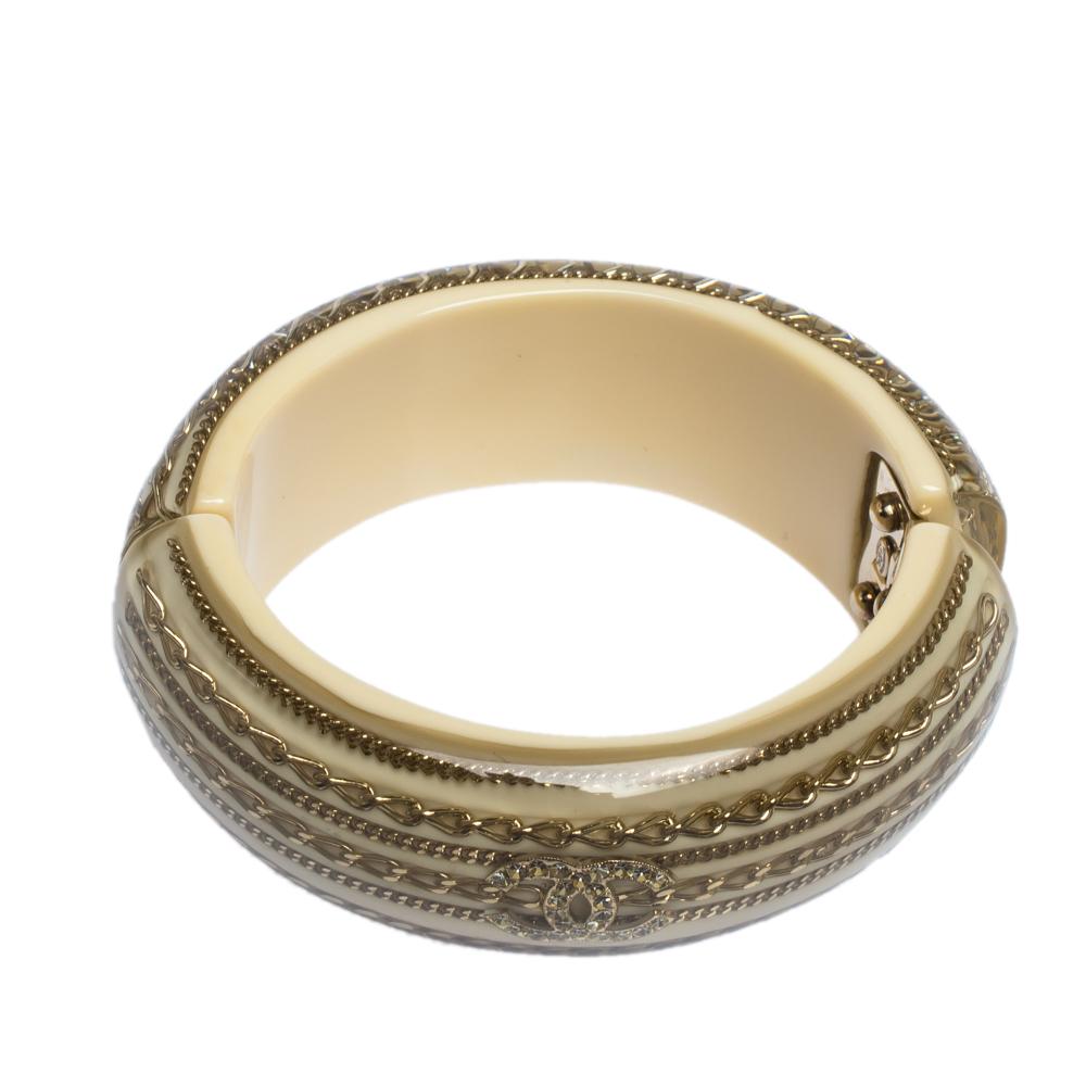 Oval Cut Chanel Resin & Crystal CC Gold Tone Oval Bangle