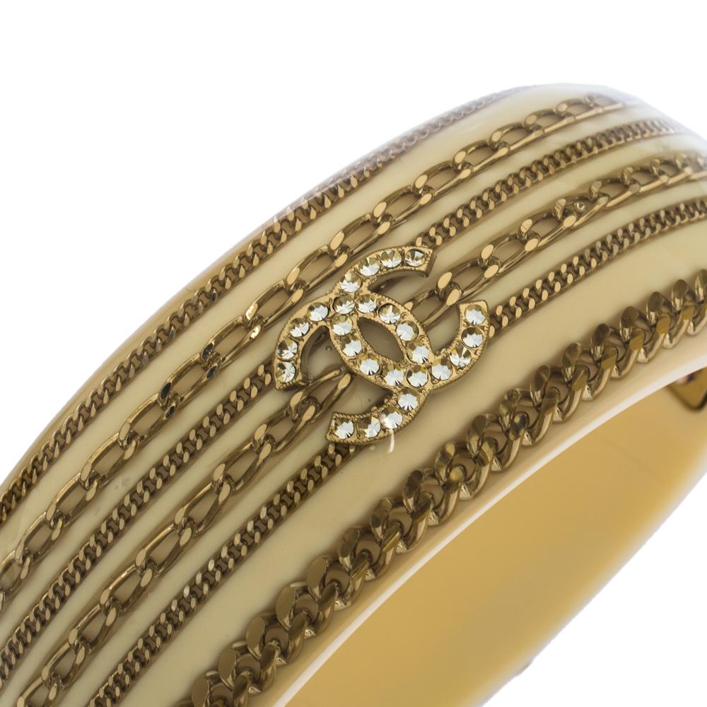 Chanel Resin & Crystal CC Gold Tone Oval Bangle In Good Condition In Dubai, Al Qouz 2