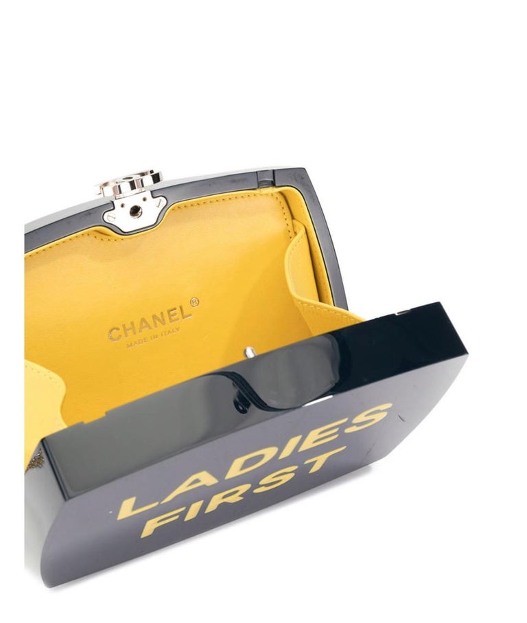 Chanel Resin Navy Yellow CC Box Evening Clutch Shoulder Bag For Sale 2
