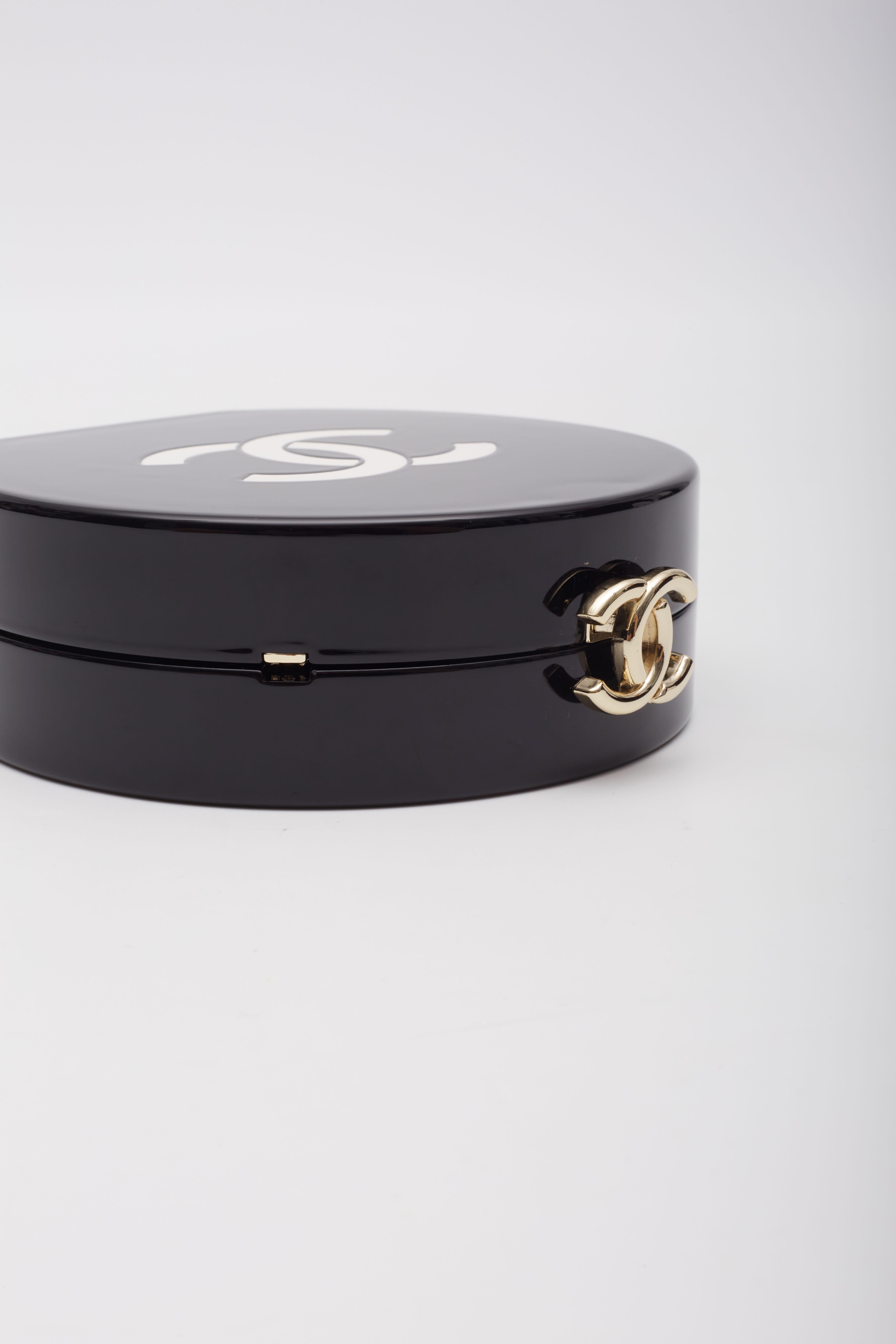 Chanel Resin Plexi Black White CC Camellia Minaudiere Clutch 3