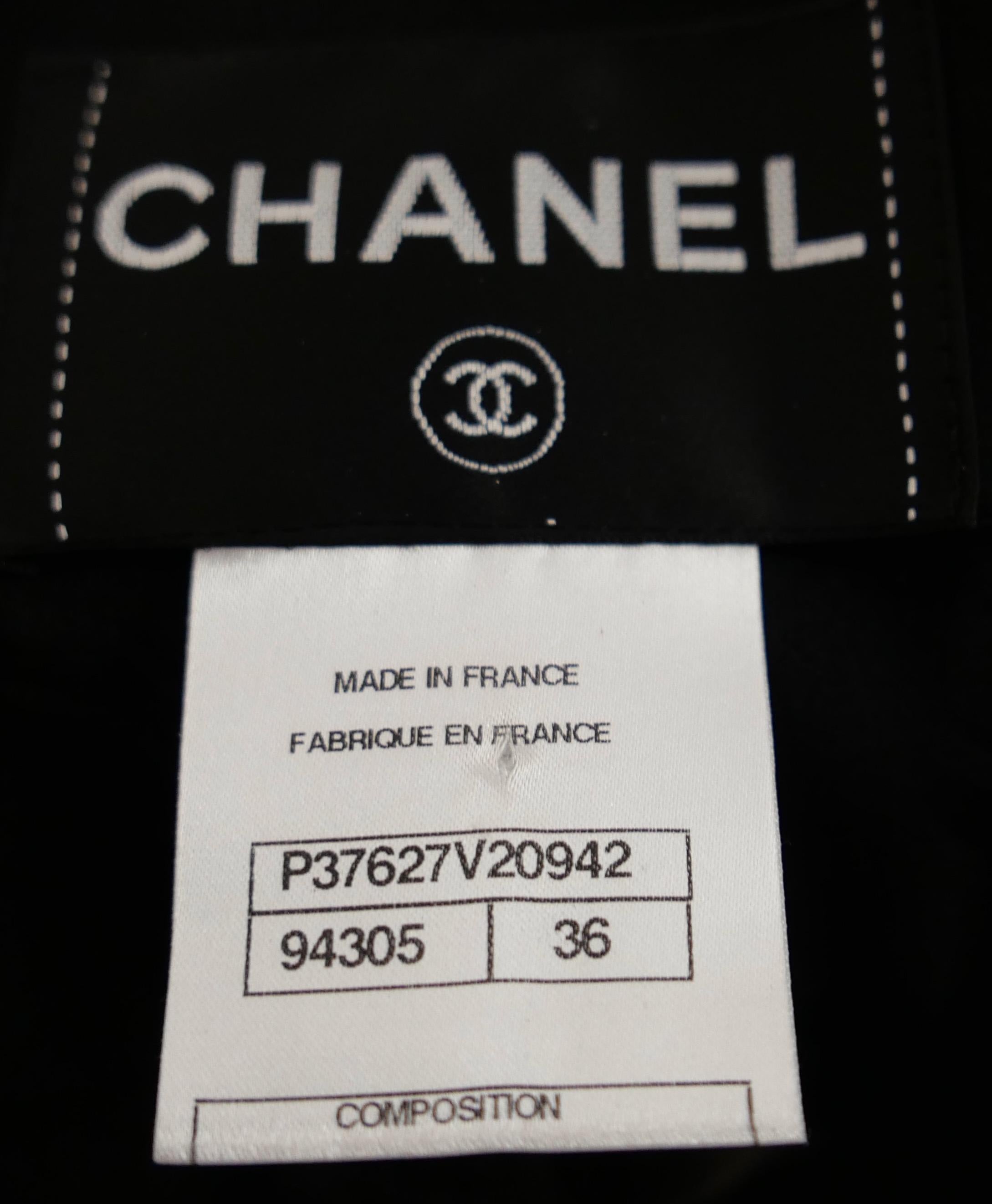 Chanel Resort 2010 Black Short Sleeve Dress Coat In Excellent Condition For Sale In London, GB