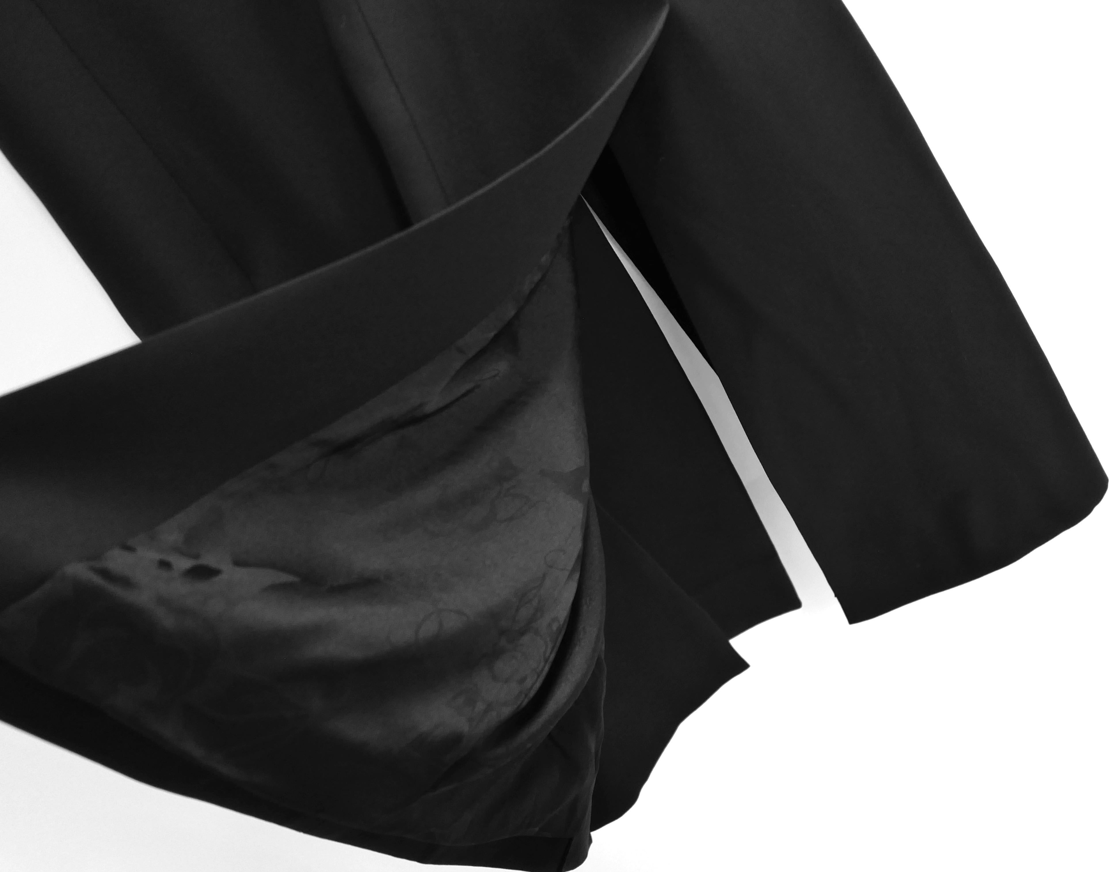 Women's Chanel Resort 2010 Black Short Sleeve Dress Coat For Sale
