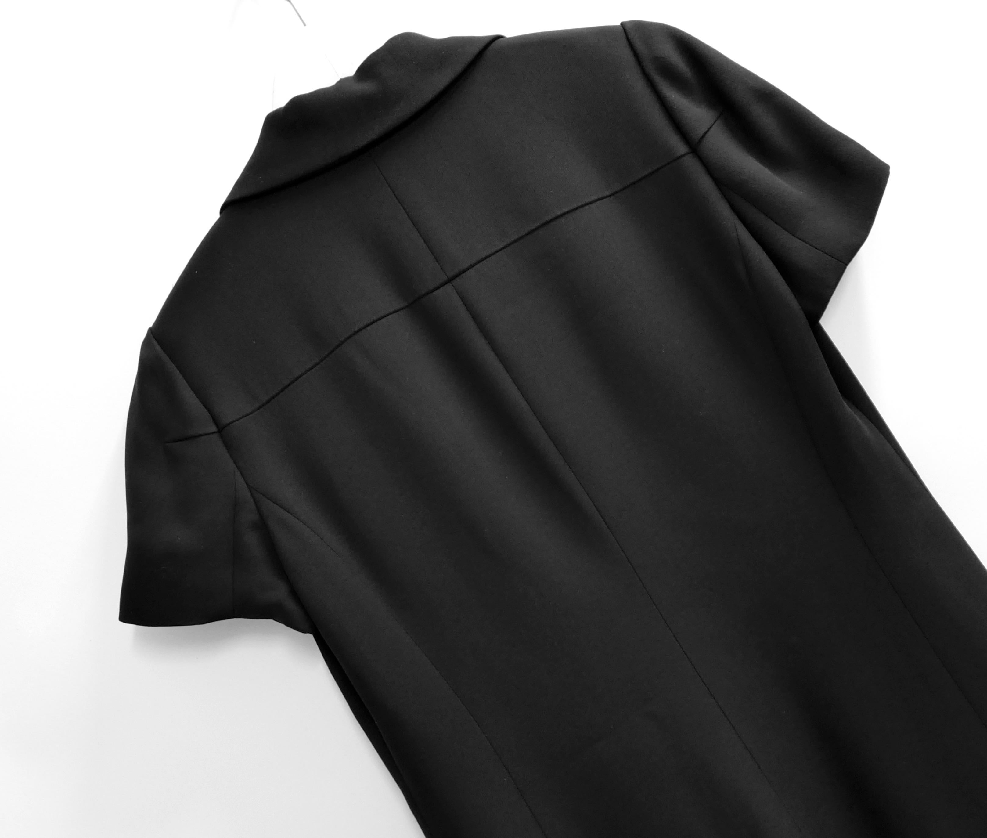 Chanel Resort 2010 Black Short Sleeve Dress Coat For Sale 1