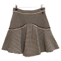 Gonna svasata Chanel Resort 2015 in maglia di carta/cotone/seta
