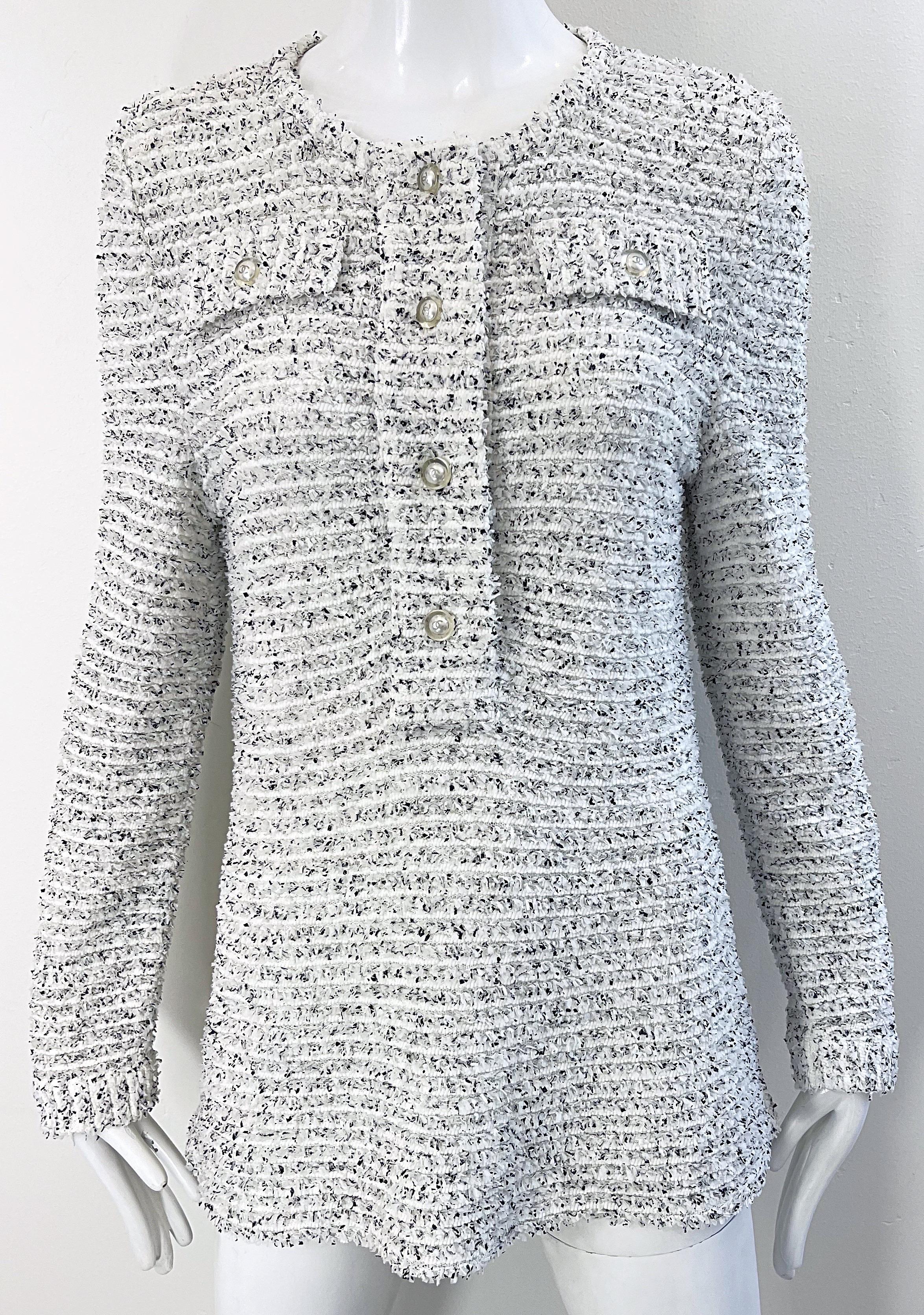 Chanel Resort 2016 White Black Size 42 / 8 CC Pearl Buttons Tunic Jumper Shirt 10