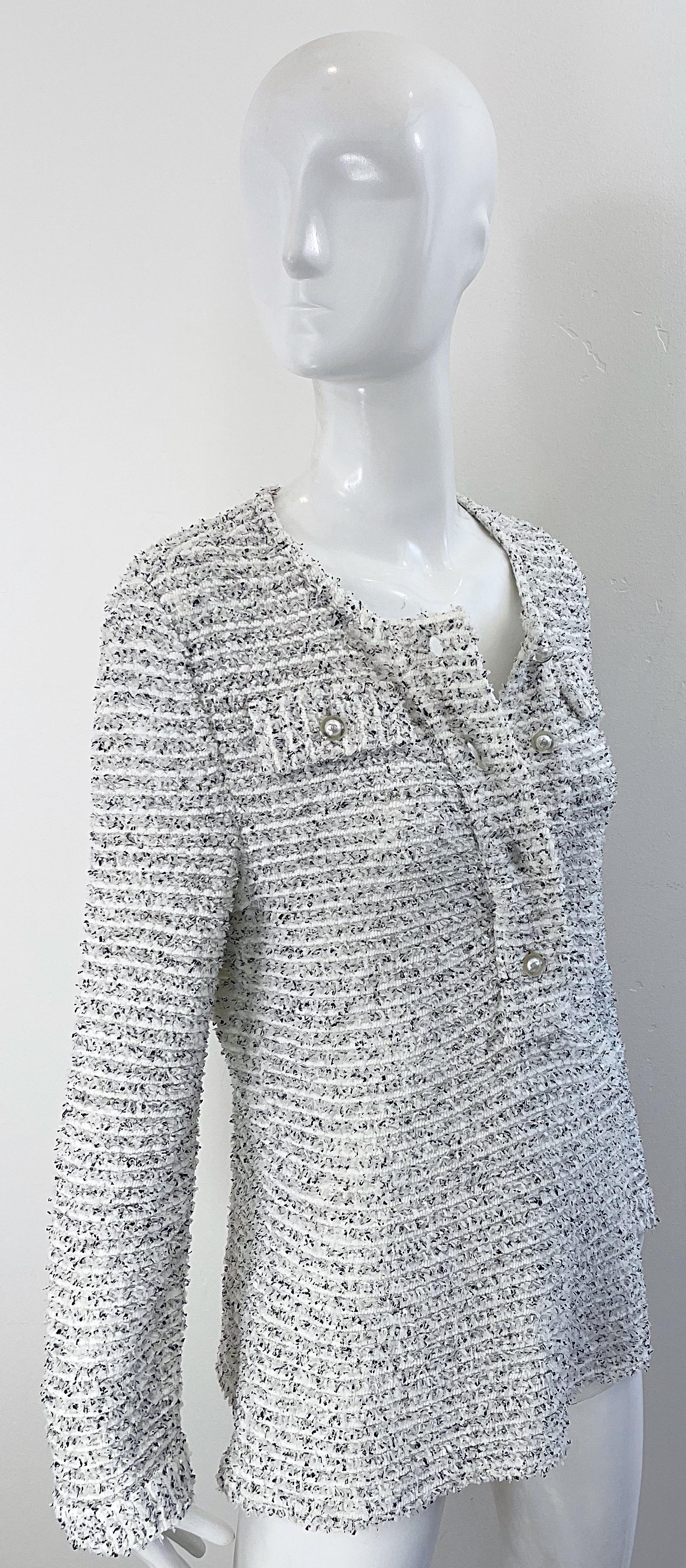 Chanel Resort 2016 White Black Size 42 / 8 CC Pearl Buttons Tunic Jumper Shirt 11