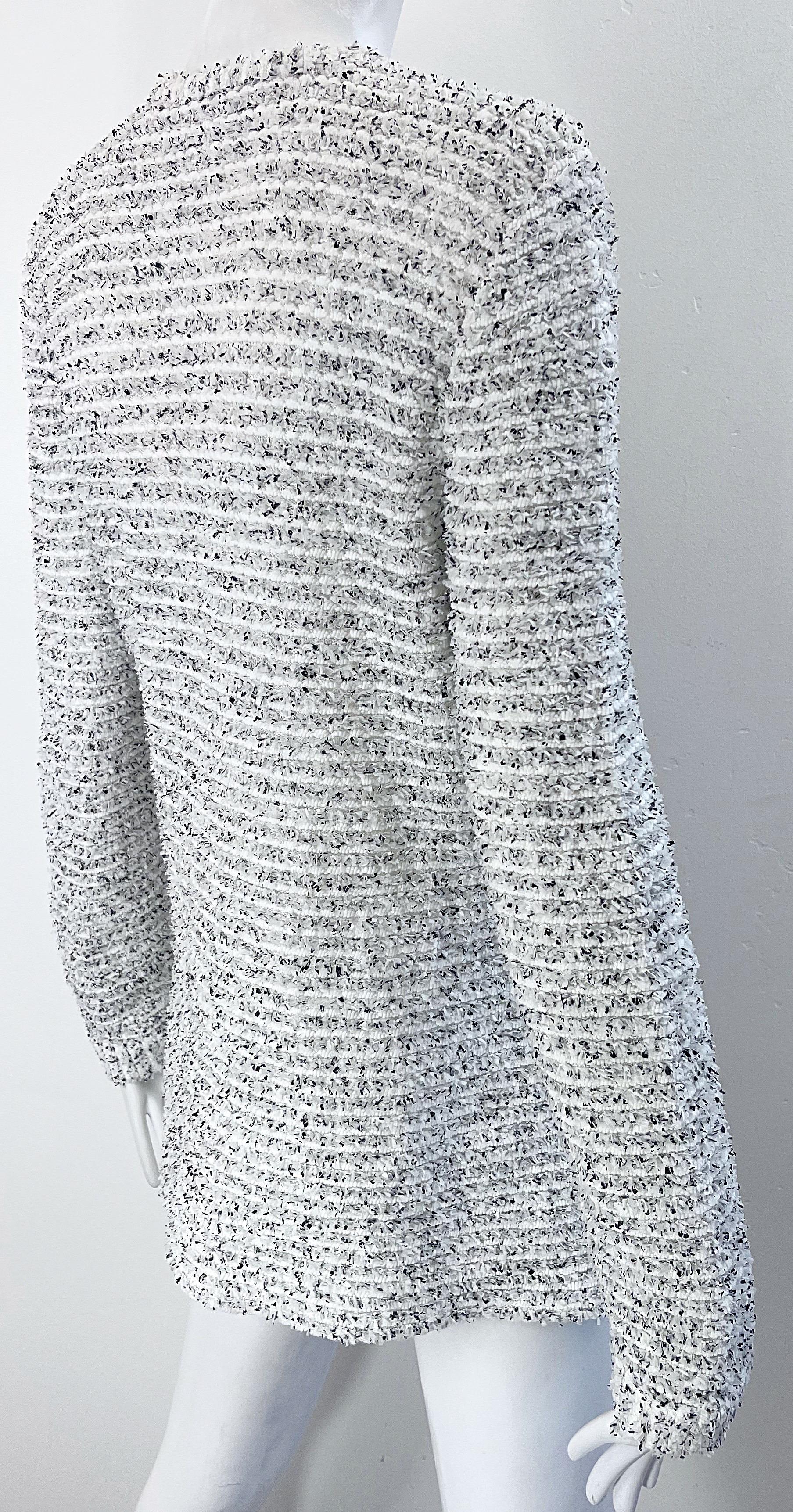 Chanel Resort 2016 White Black Size 42 / 8 CC Pearl Buttons Tunic Jumper Shirt 12