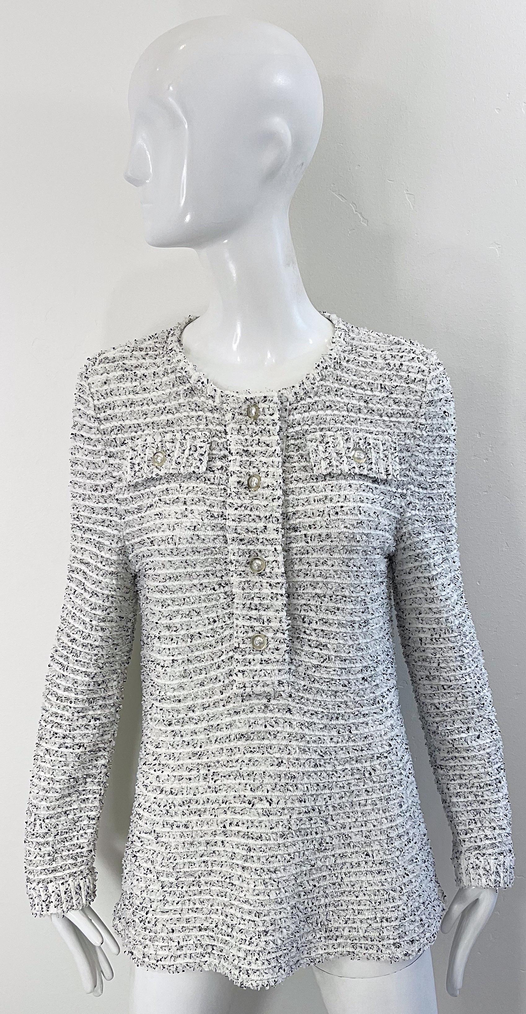 Chanel Resort 2016 White Black Size 42 / 8 CC Pearl Buttons Tunic Jumper Shirt 14