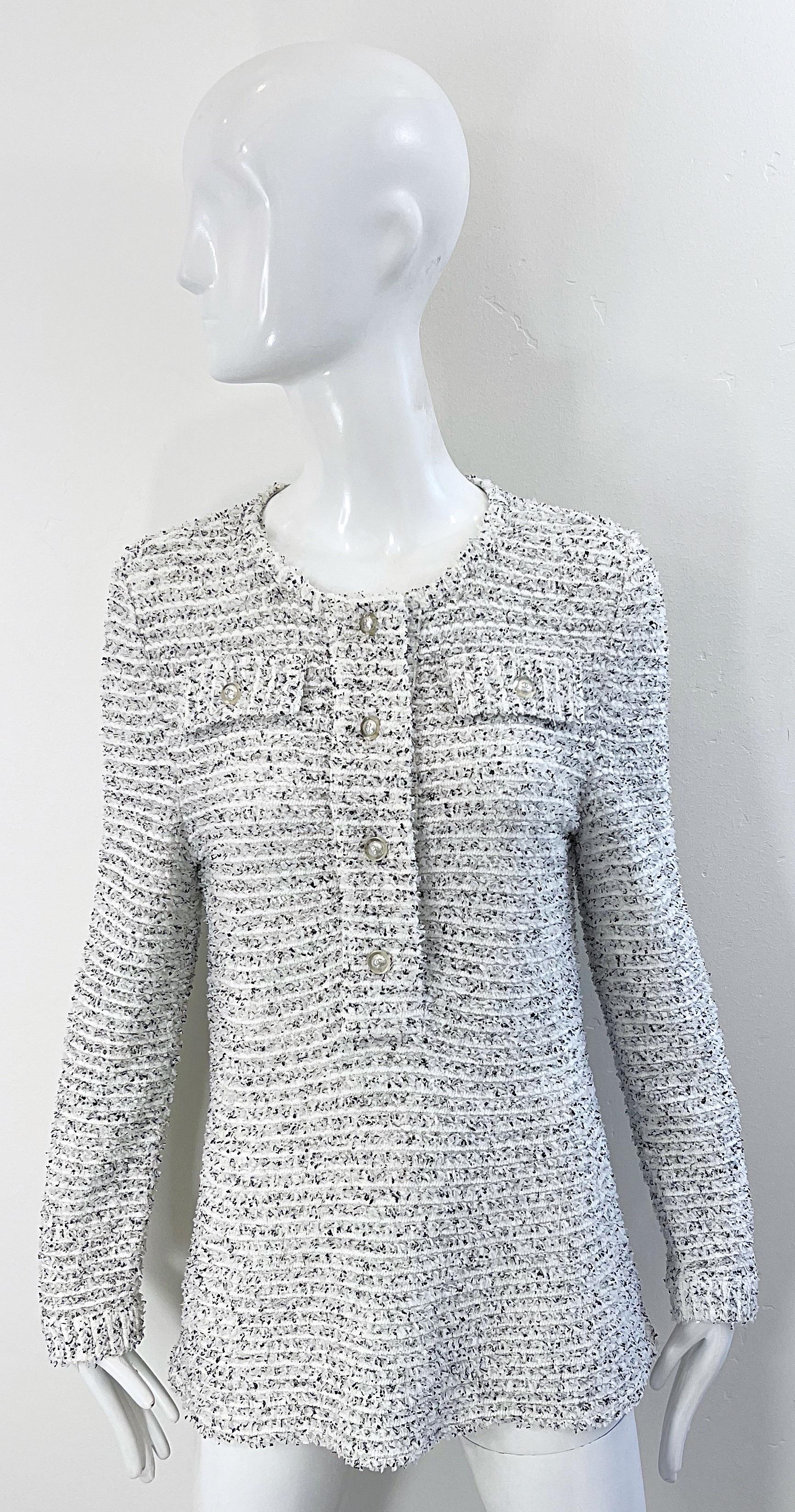 Gray Chanel Resort 2016 White Black Size 42 / 8 CC Pearl Buttons Tunic Jumper Shirt