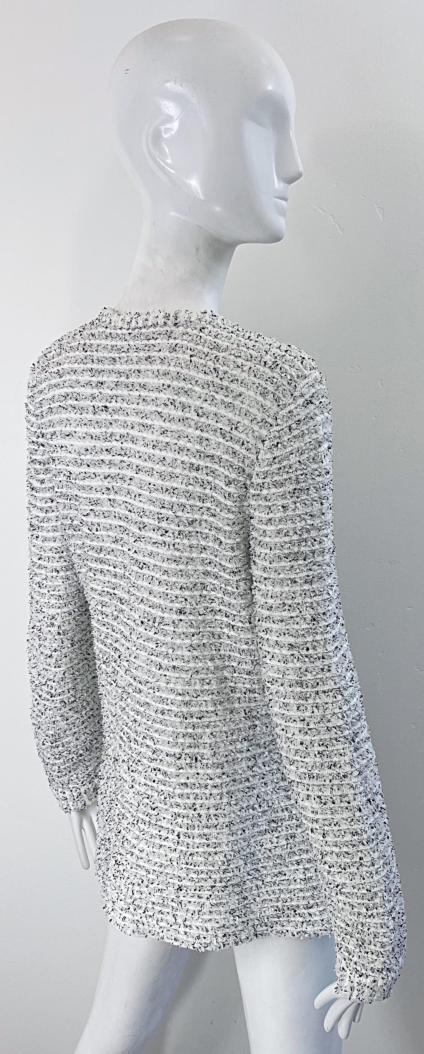 Chanel Resort 2016 White Black Size 42 / 8 CC Pearl Buttons Tunic Jumper Shirt 4