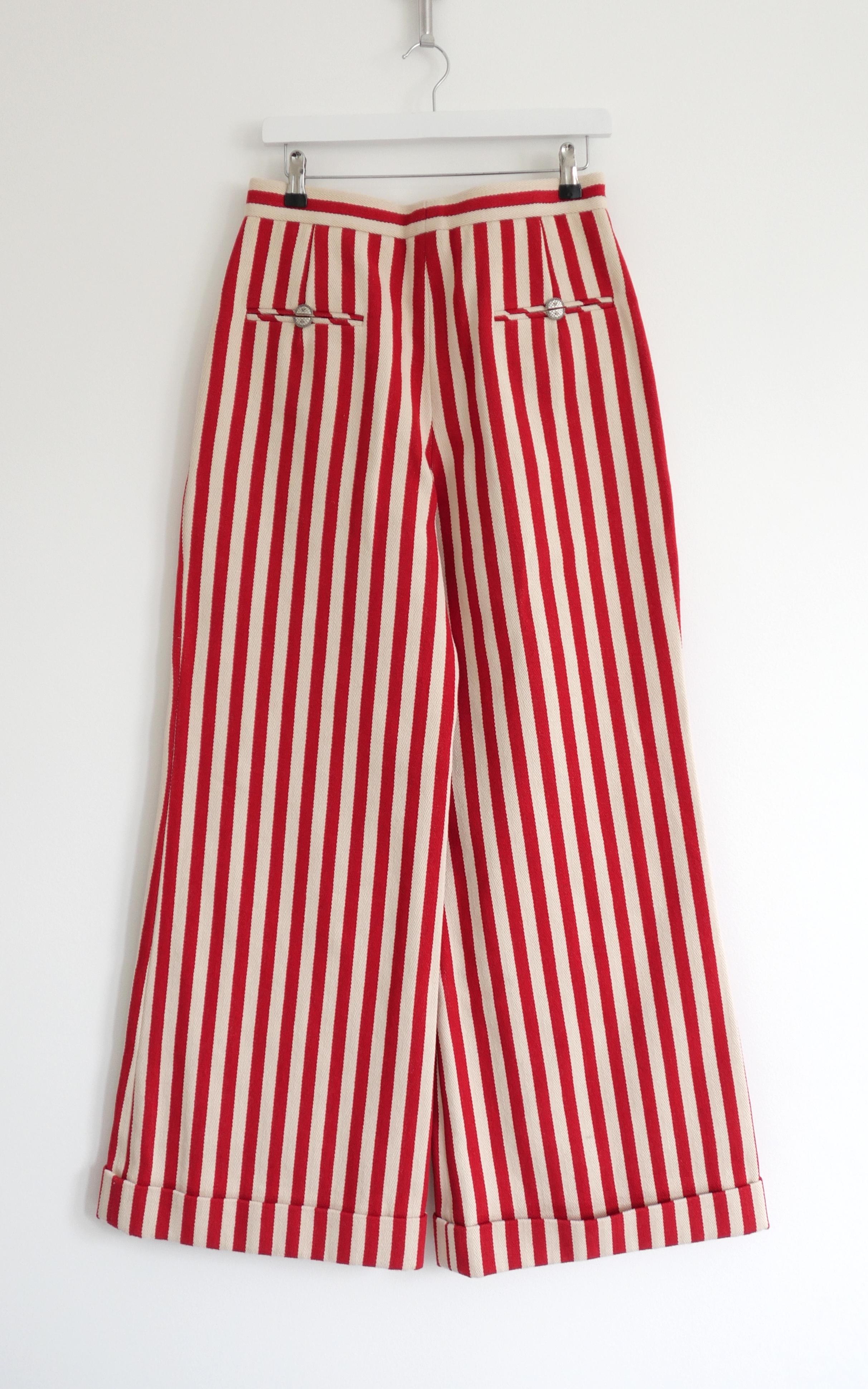 De las mujeres Chanel Resort 2017 Pantalones anchos de rayas rojas en venta