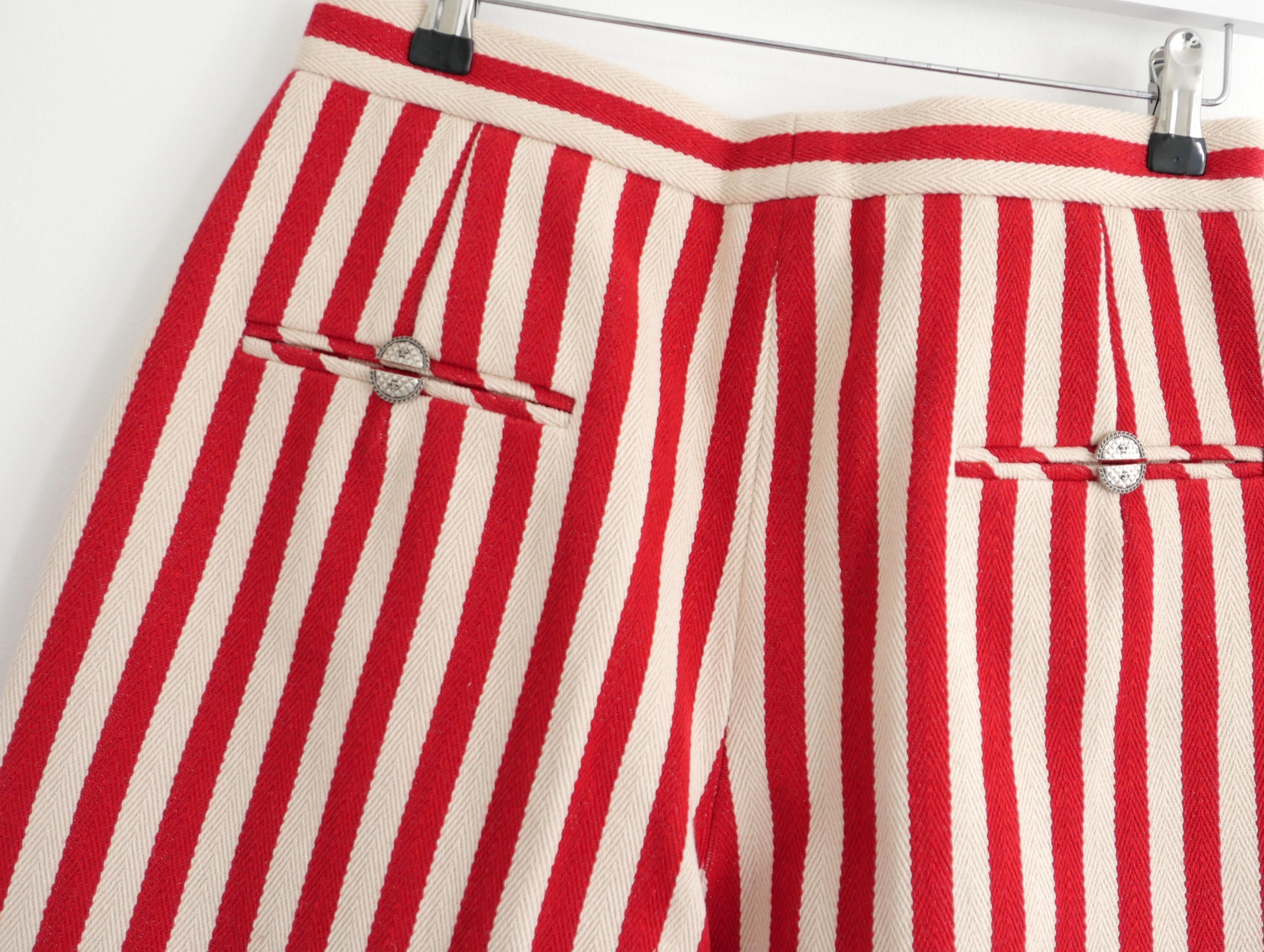 Chanel Resort 2017 Pantalones anchos de rayas rojas en venta 1