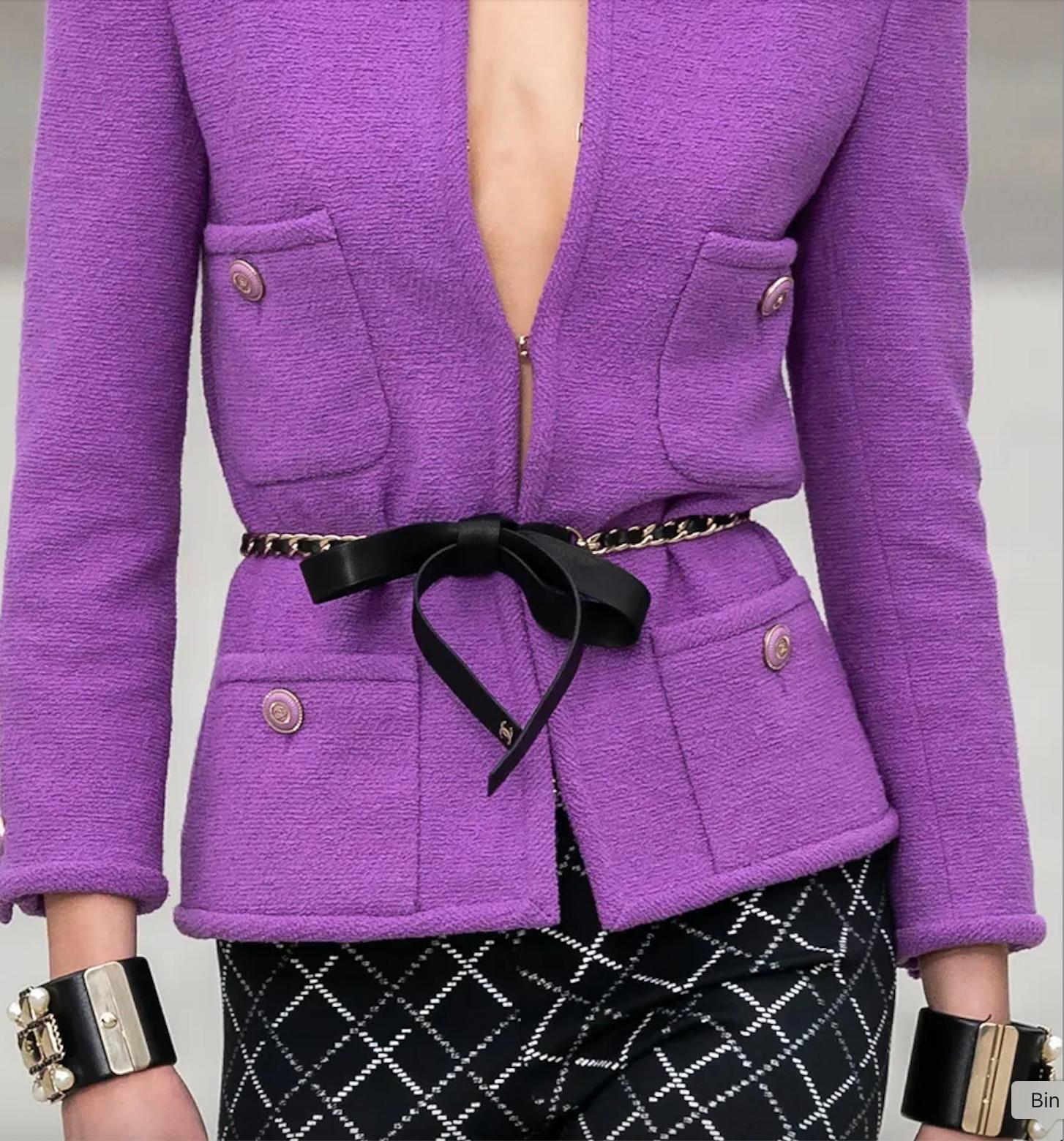 Chanel Resort 2020 Runway Chain Belt in Leather and Matte Champagne Gold Vermeil In Good Condition In London, GB