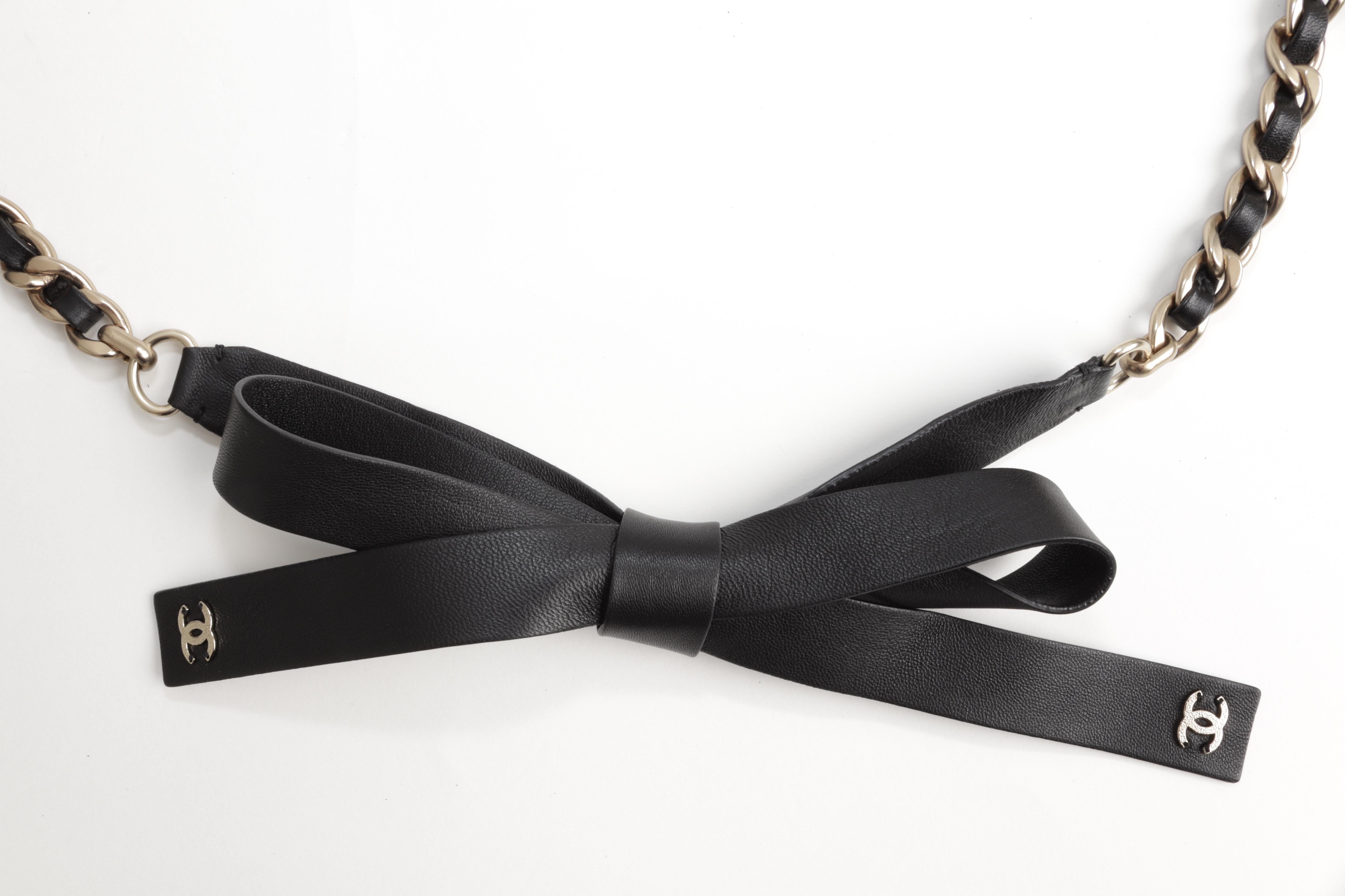 Women's Chanel Resort 2020 Runway Chain Belt in Leather and Matte Champagne Gold Vermeil