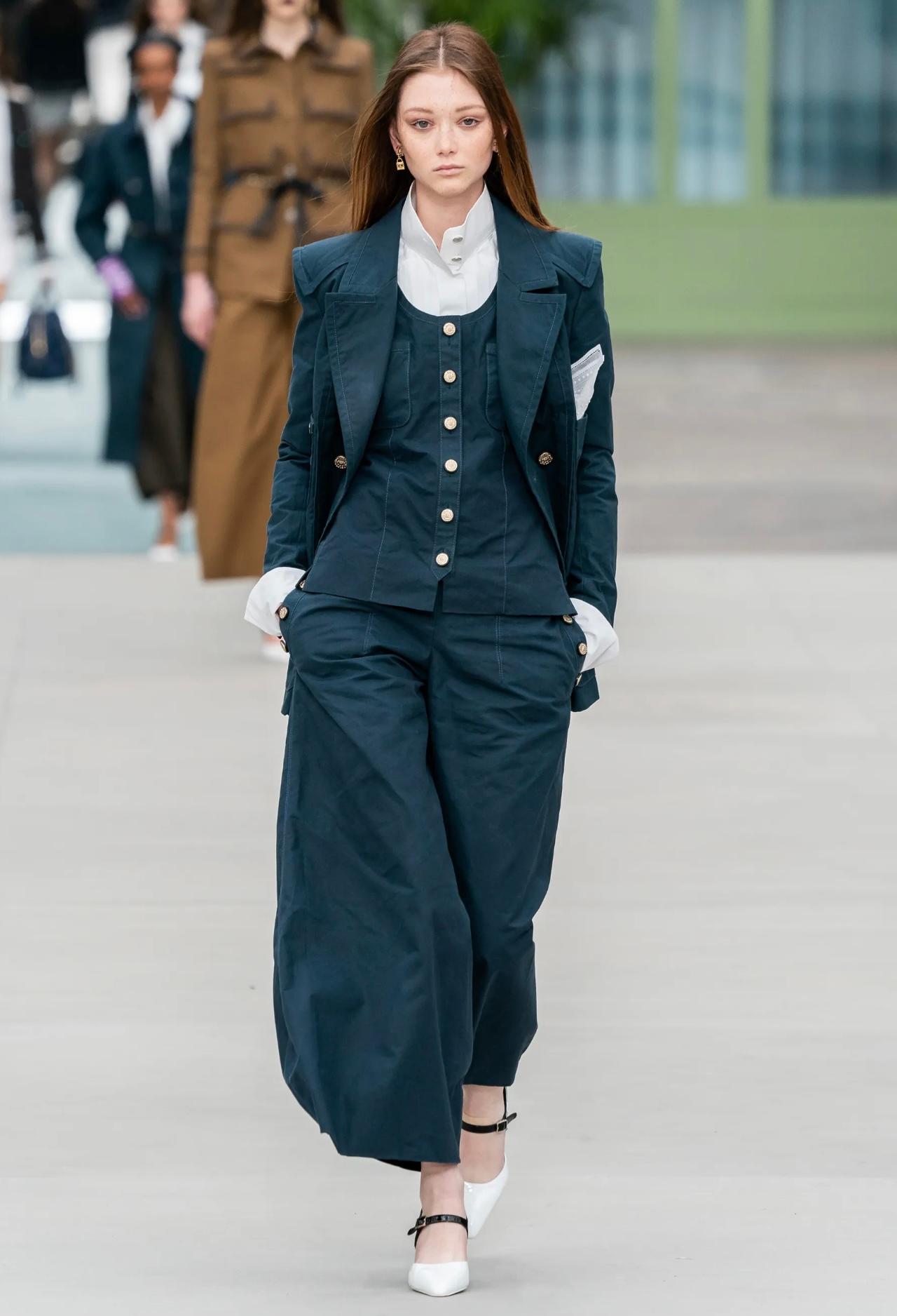 Chanel Resort 2020 Runway Jacket For Sale 8
