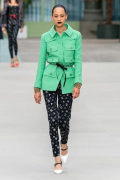 Chanel Resort 2020 Runway Logo Slim Black Trousers Leggings with Sequins 36 FR
