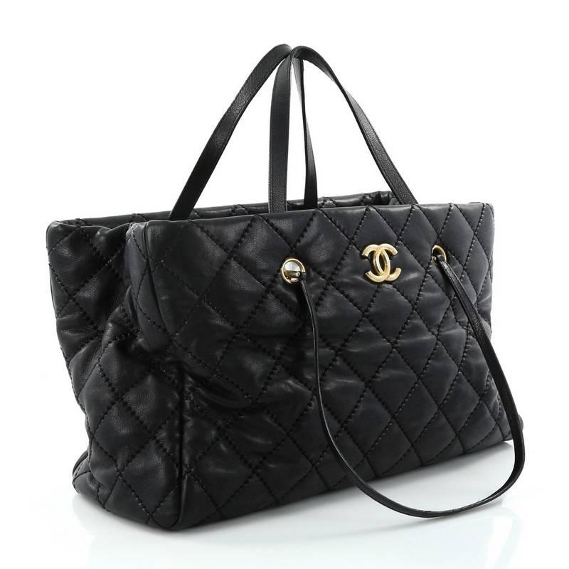 Chanel Retro Chain Shopping Tote Quilted Calfskin Large In Good Condition In NY, NY